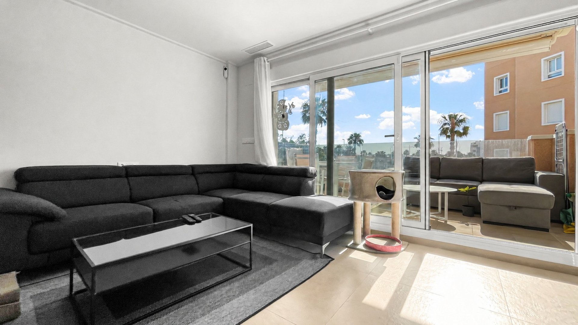 Resale - Apartments -
Guardamar del Segura - El Raso