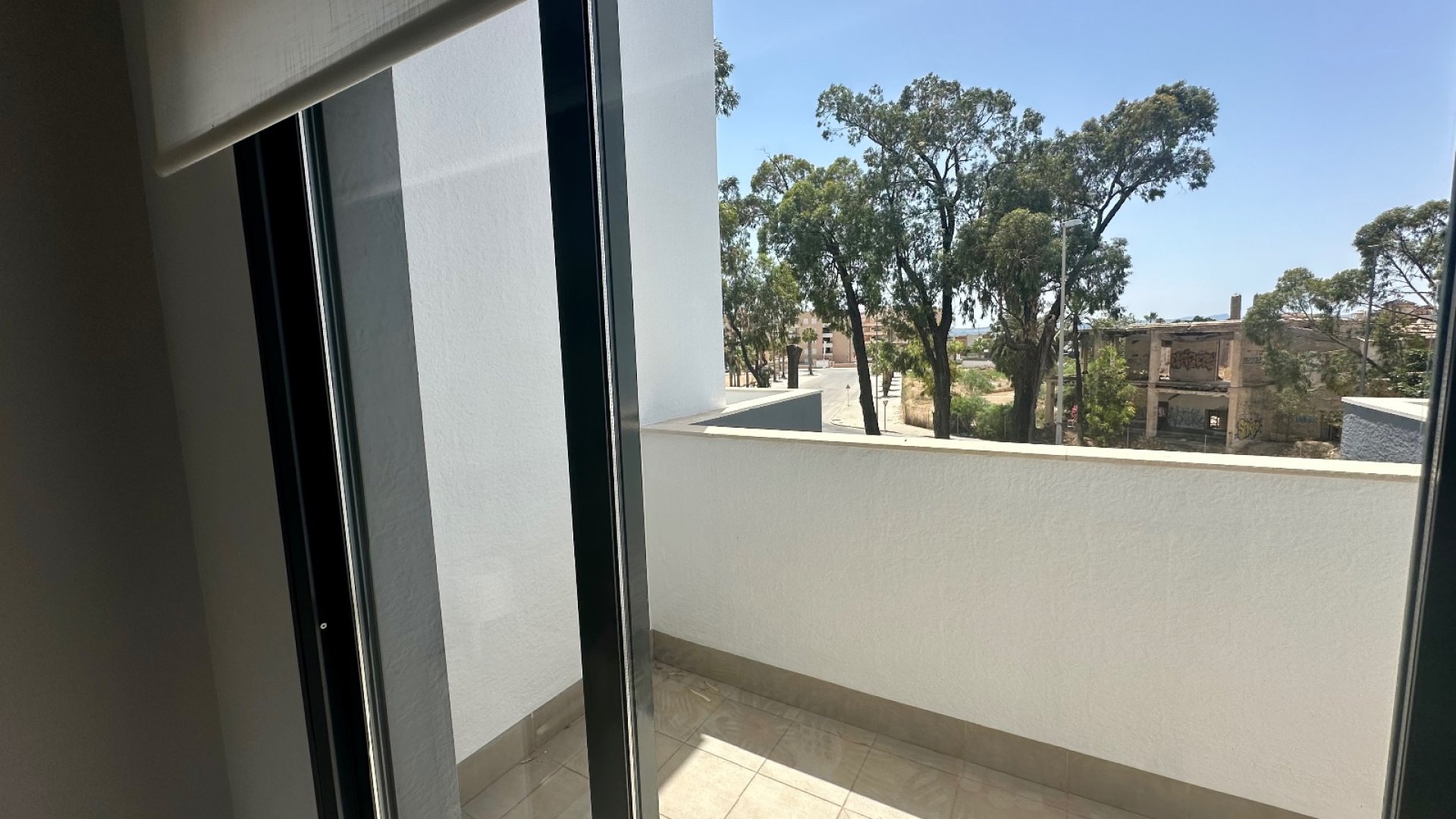 Resale - Apartments -
Guardamar del Segura - El Raso