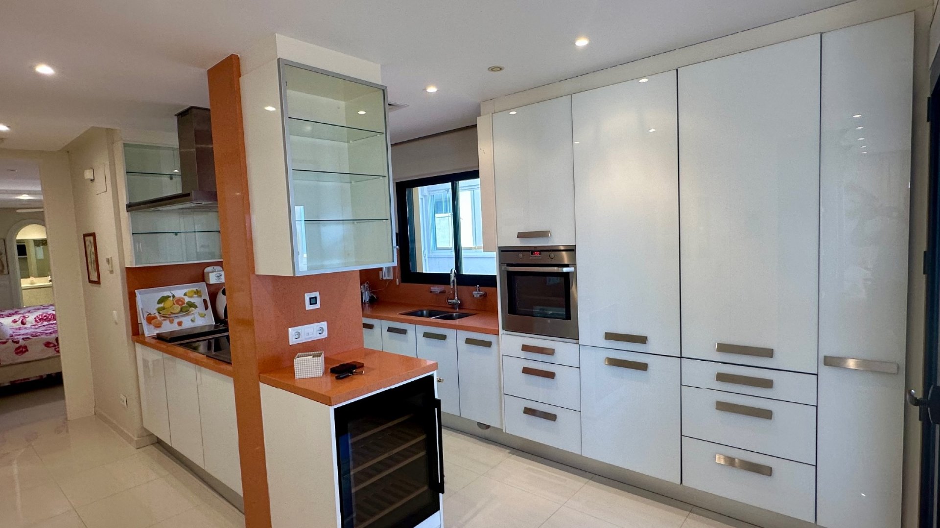 Resale - Apartments -
Guardamar del Segura - Marjal Beach