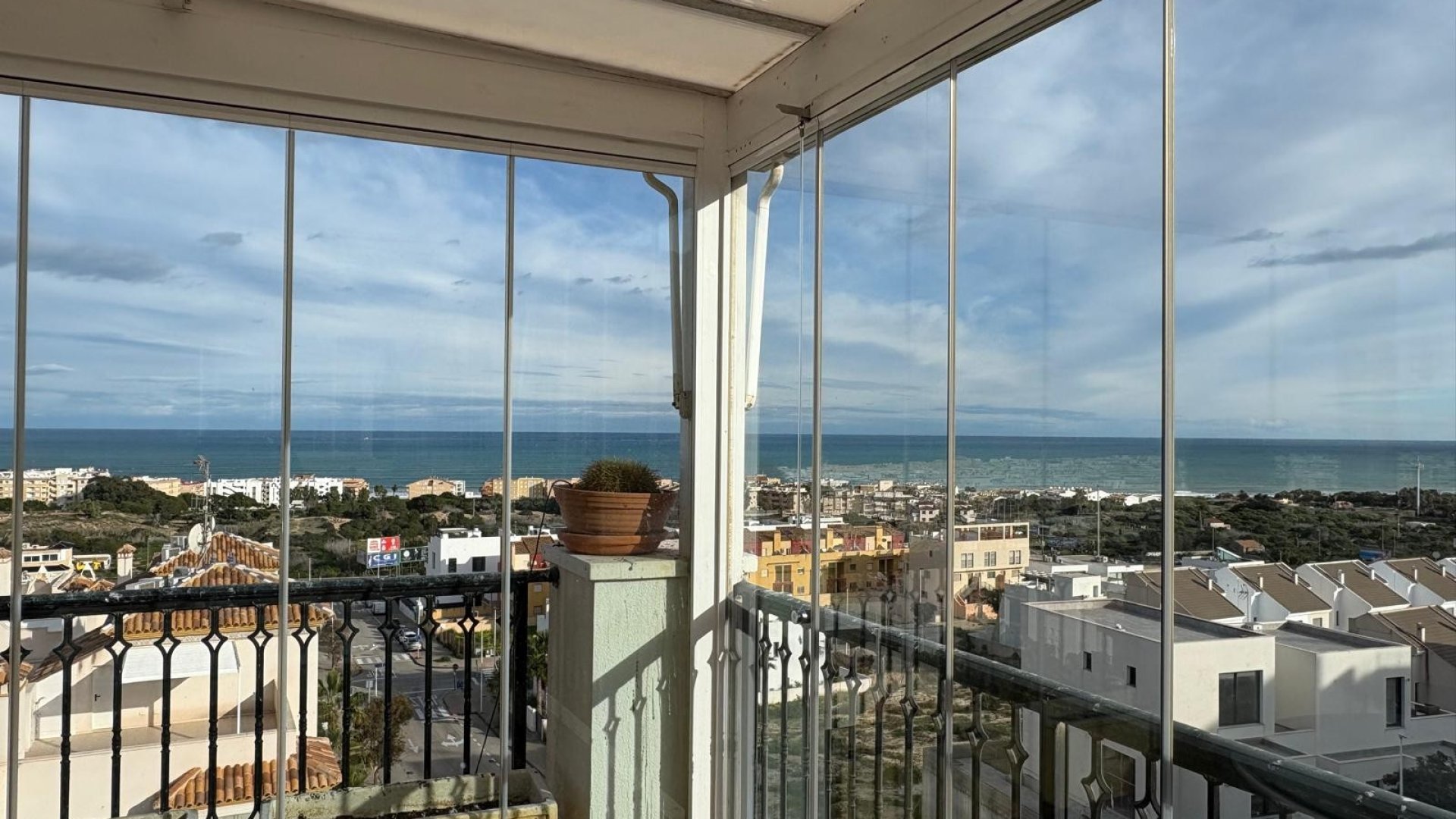 Resale - Apartments -
Guardamar del Segura - Marjal Beach