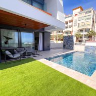 Resale - Apartments -
Guardamar del Segura - Urbanizaciones