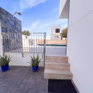 Resale - Apartments -
Guardamar del Segura - Urbanizaciones