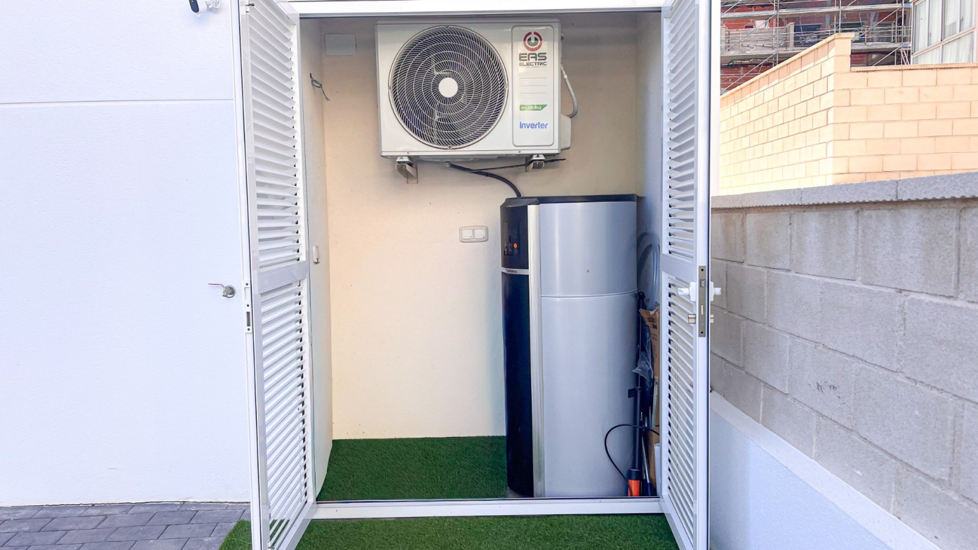 Resale - Apartments -
Guardamar del Segura - Urbanizaciones