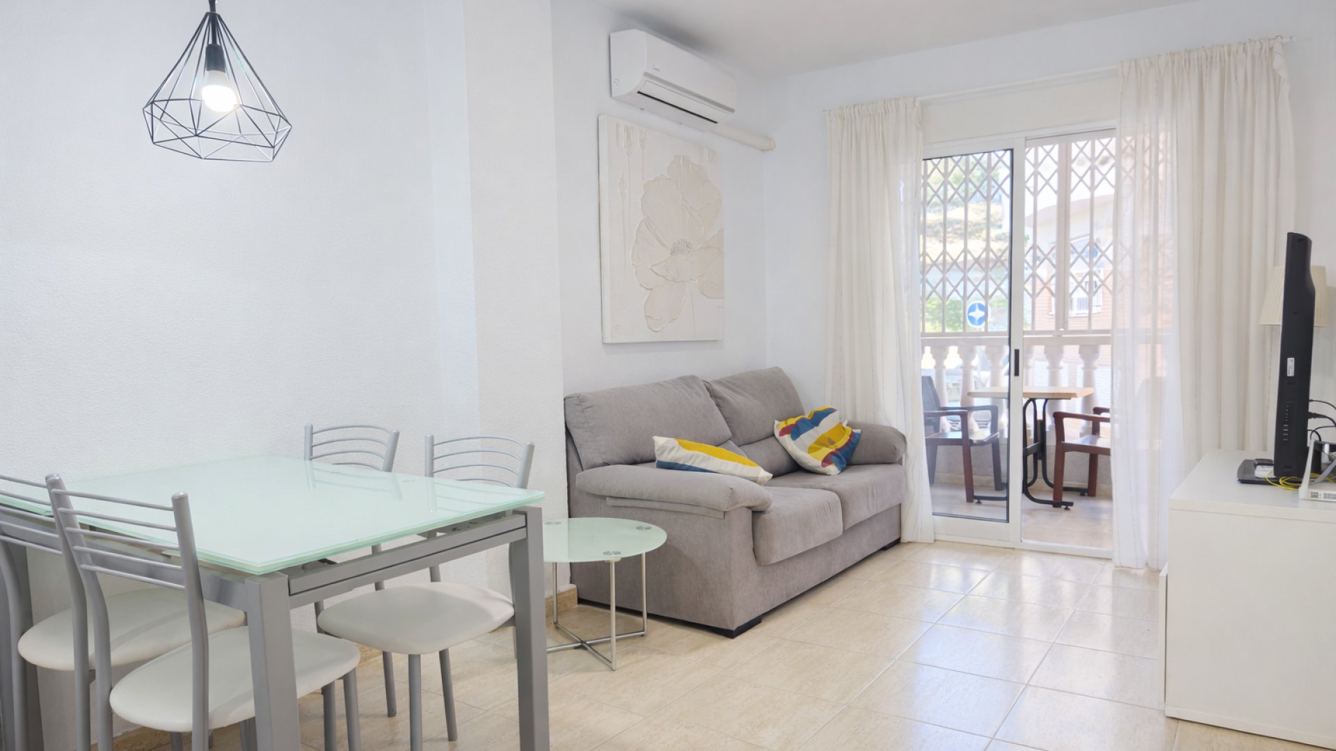 Resale - Apartments -
Guardamar del Segura