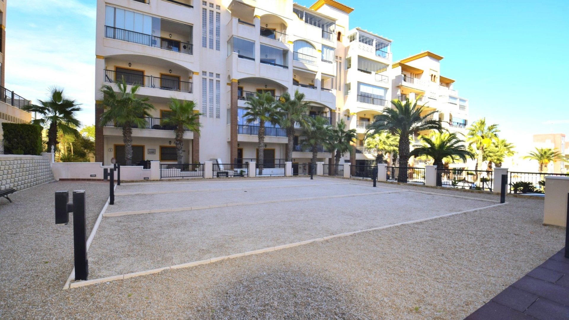 Resale - Apartments -
Guardamar del Segura