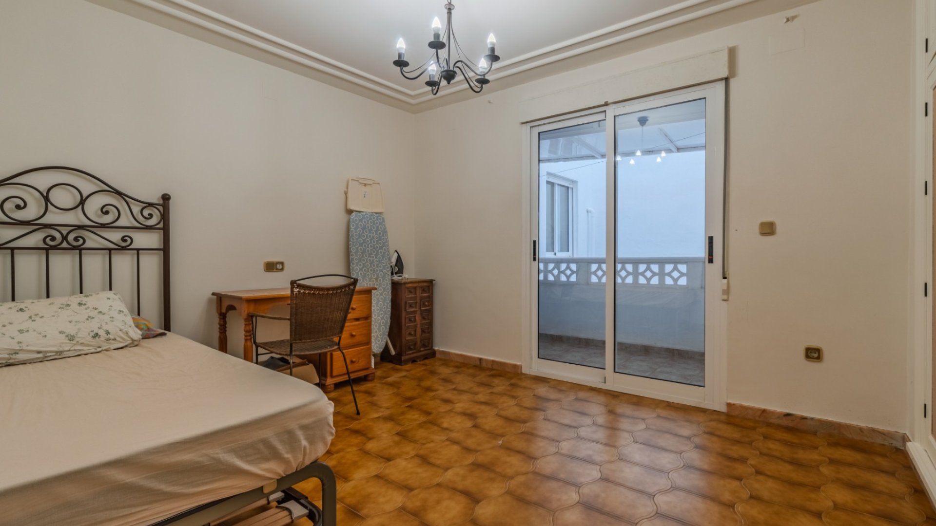 Resale - Apartments -
Guardamar del Segura