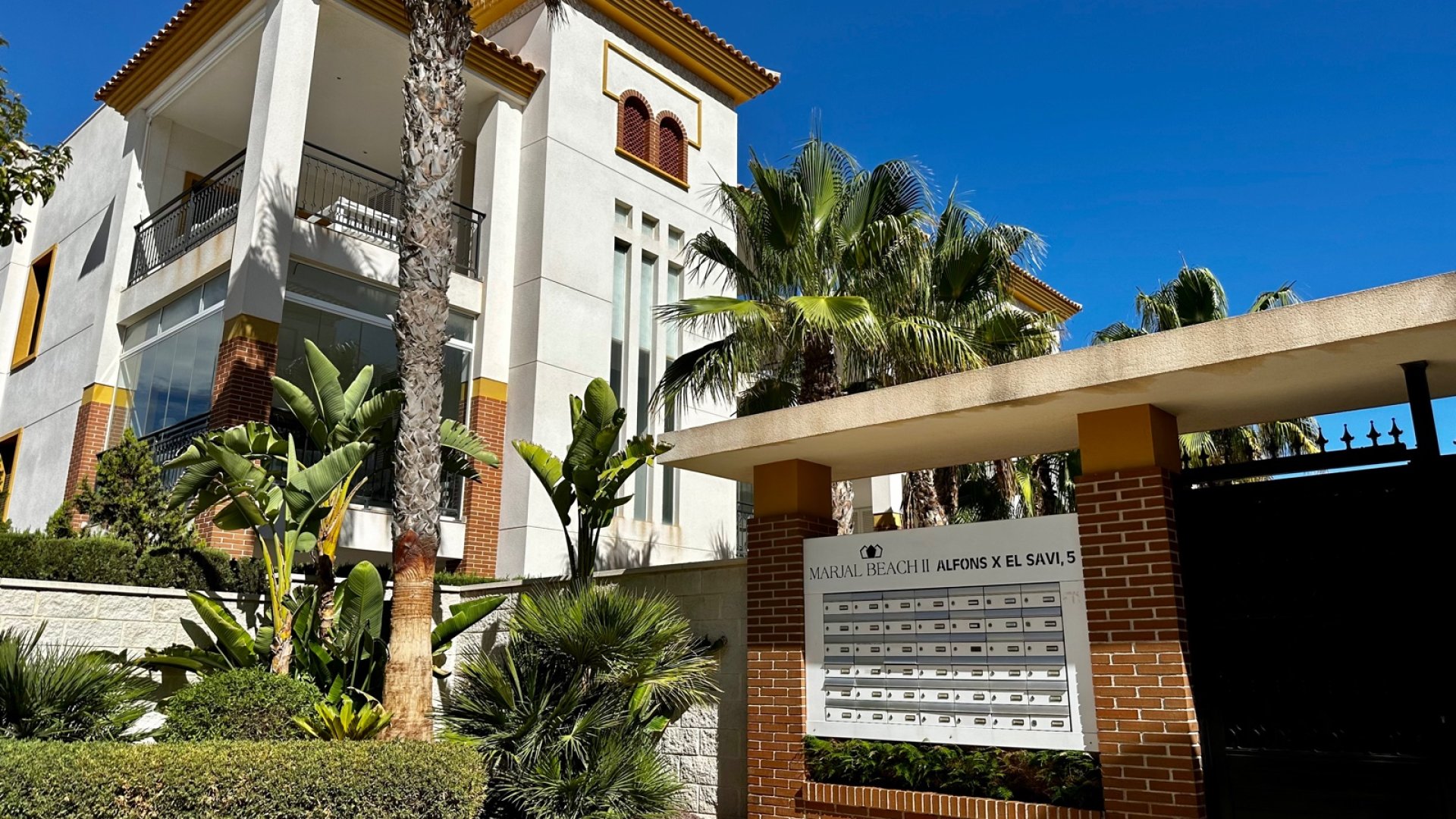 Resale - Apartments -
Guardamar del Segura