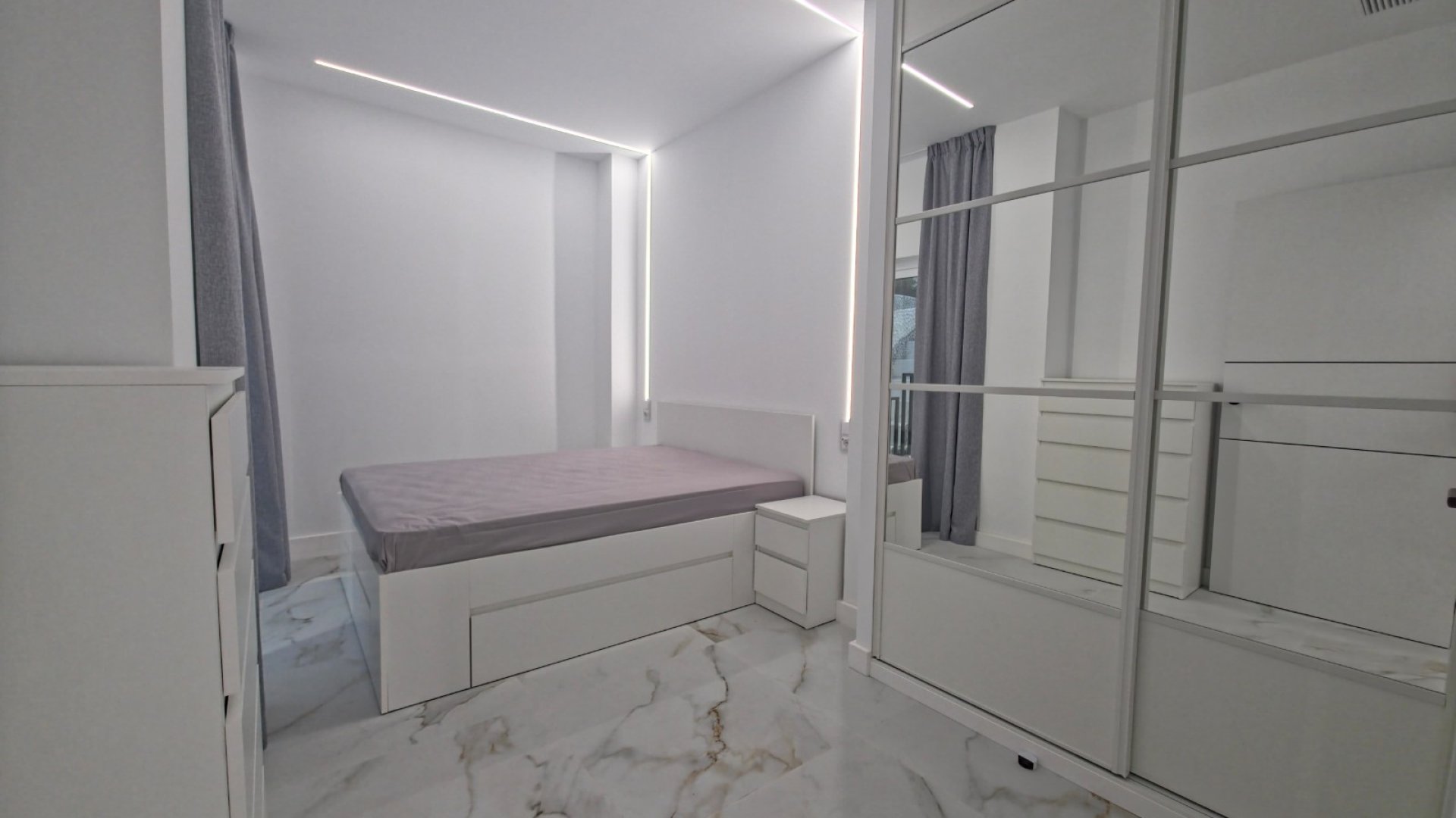 Resale - Apartments -
Guardamar del Segura