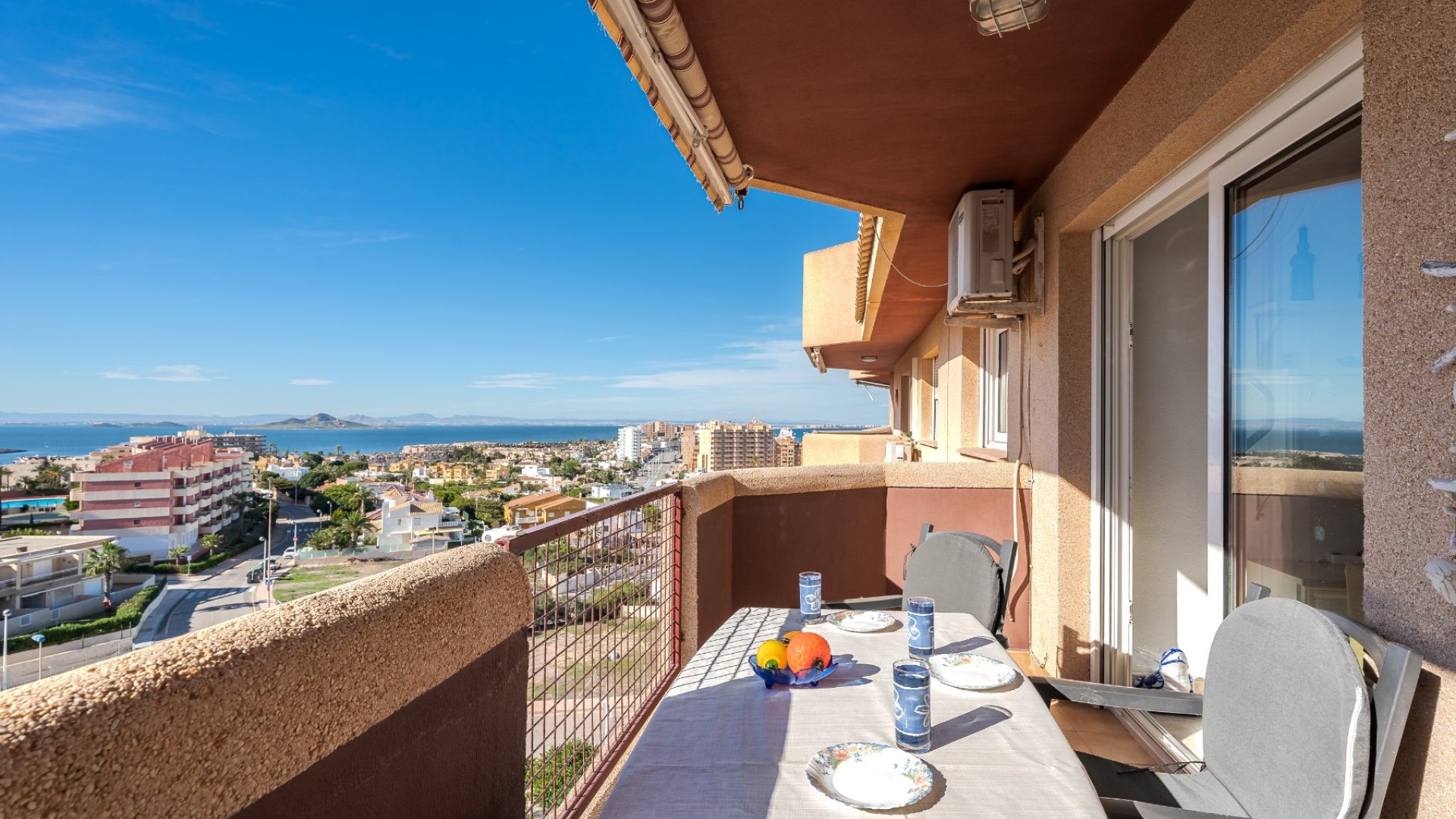 Resale - Apartments -
La Manga del Mar Menor - Urb. El Ancora