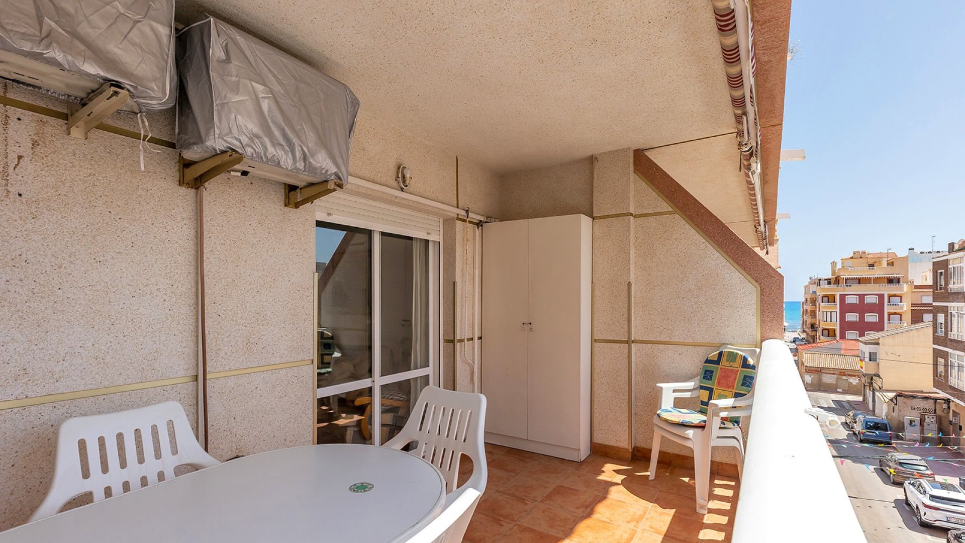 Resale - Apartments -
La Mata - Playa