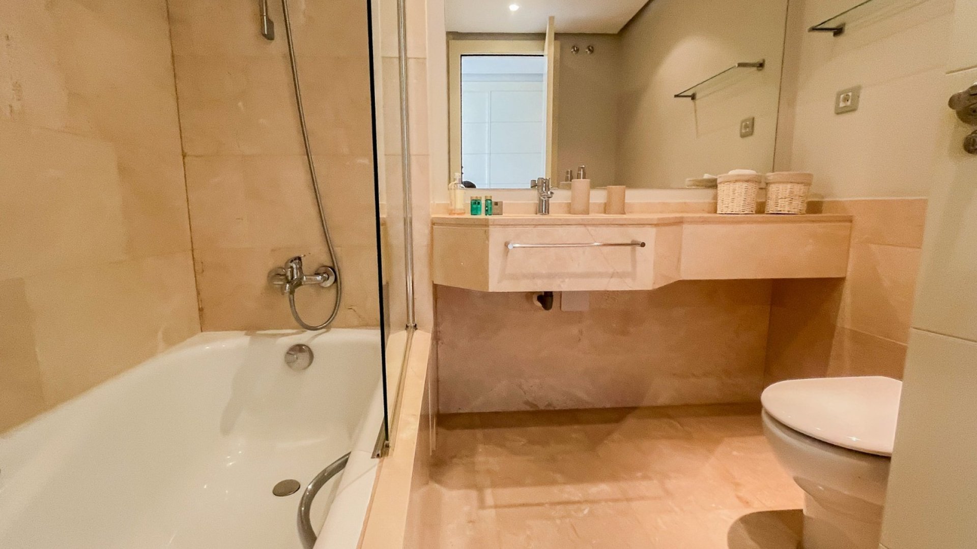 Resale - Apartments -
Las Colinas Golf Resort - Las Colinas golf