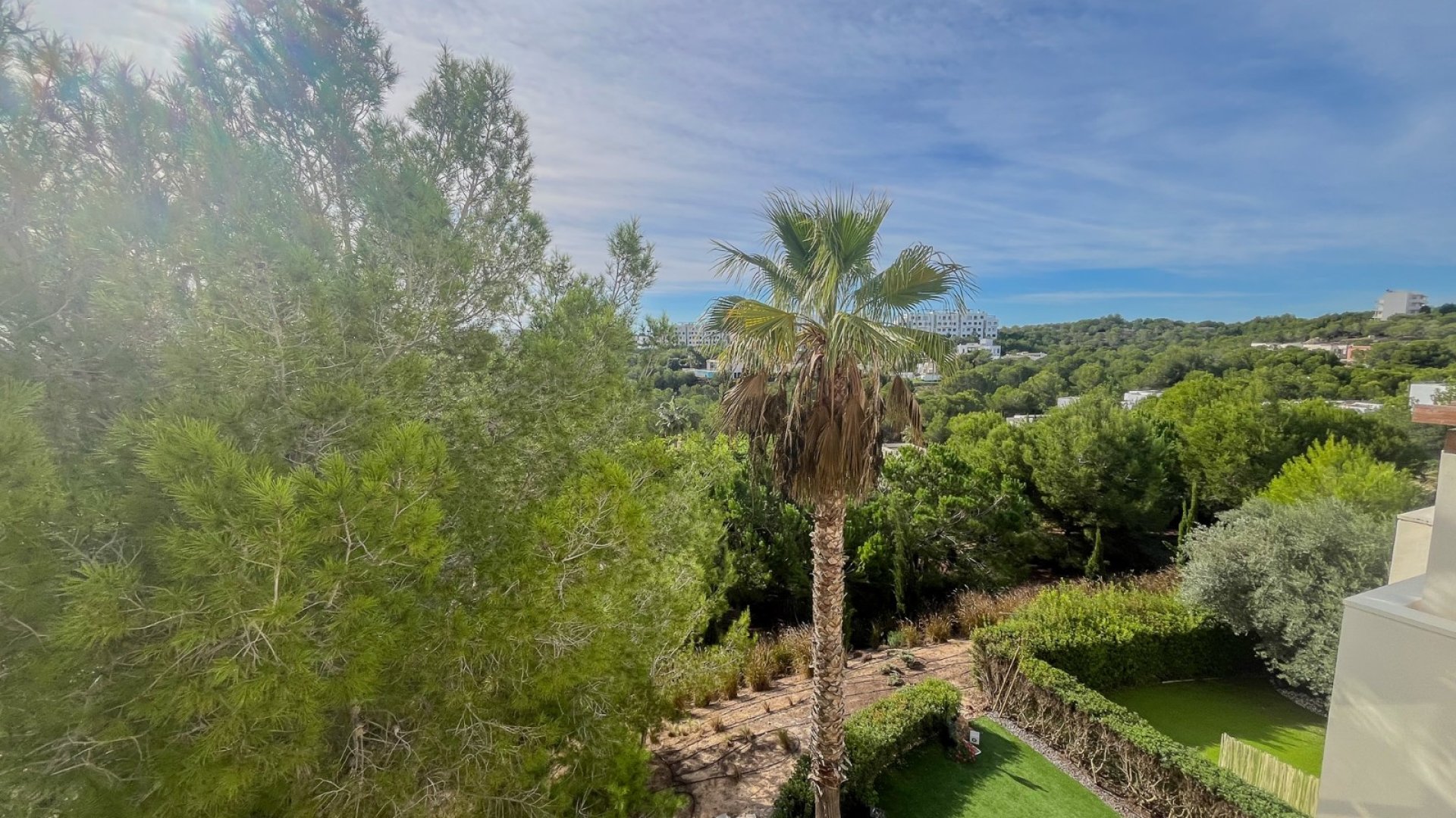 Resale - Apartments -
Las Colinas Golf Resort - Las Colinas golf