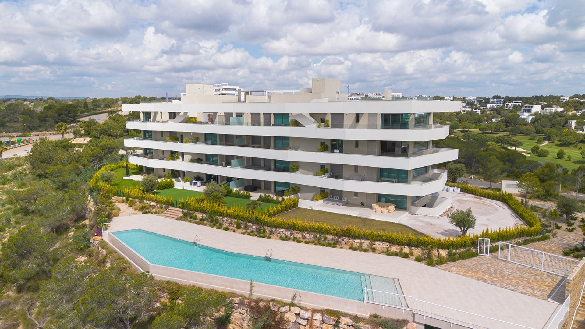 Resale - Apartments -
Las Colinas Golf Resort - Las Colinas golf