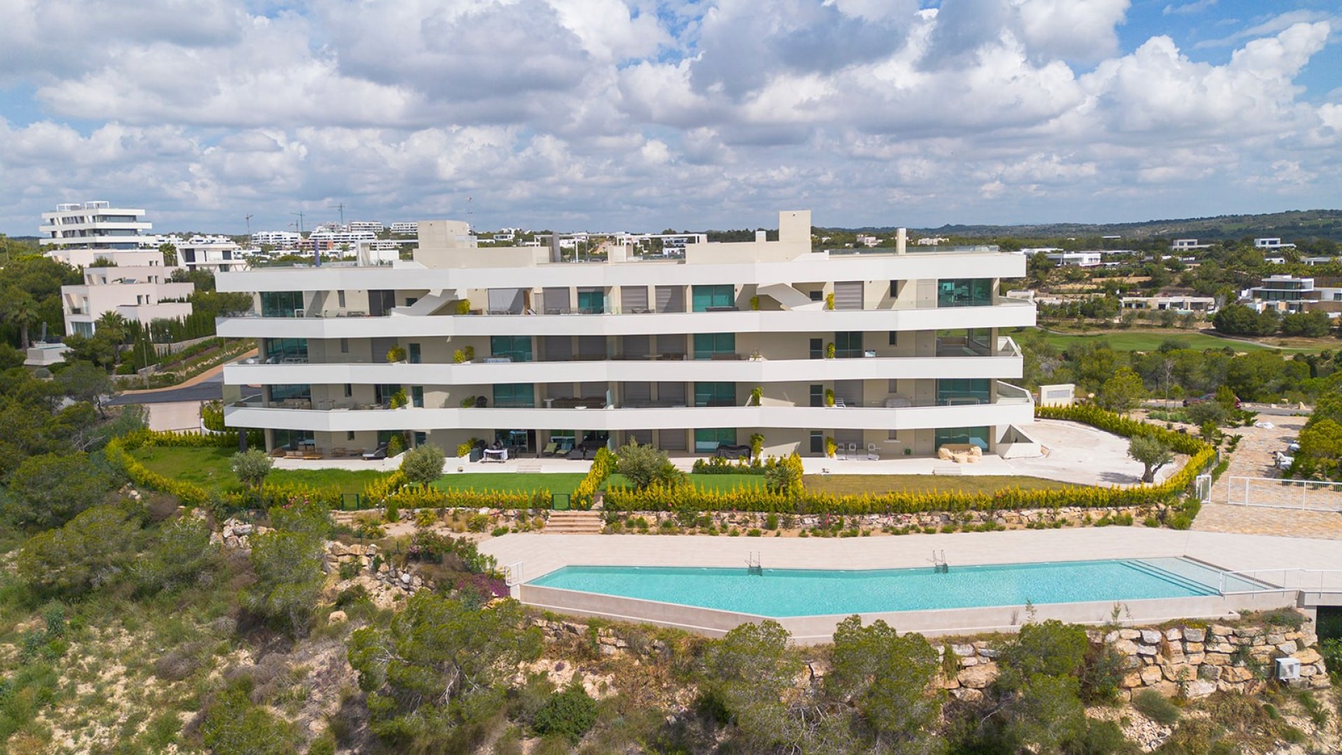 Resale - Apartments -
Las Colinas Golf Resort - Las Colinas golf