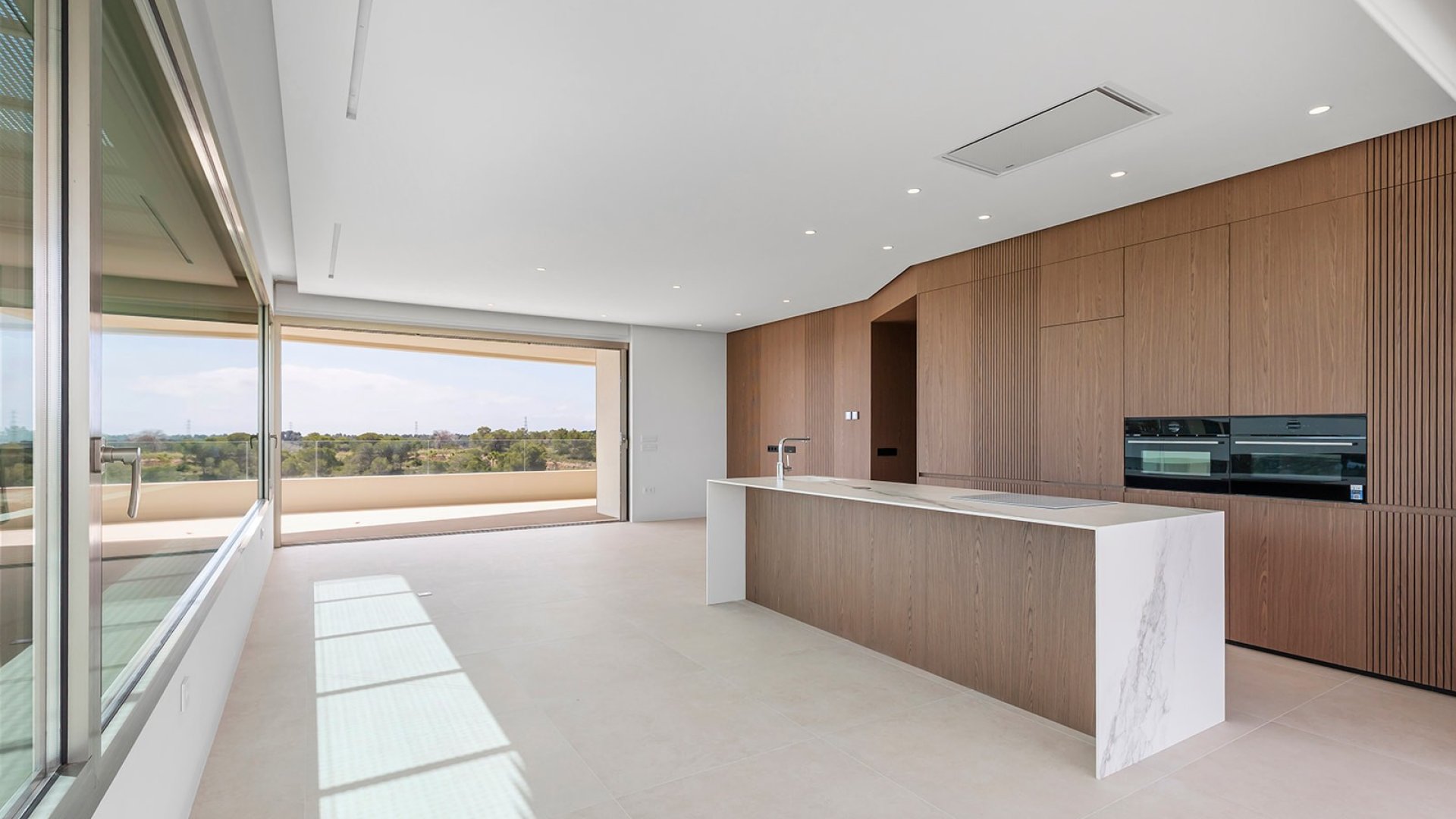 Resale - Apartments -
Las Colinas Golf Resort - Las Colinas golf