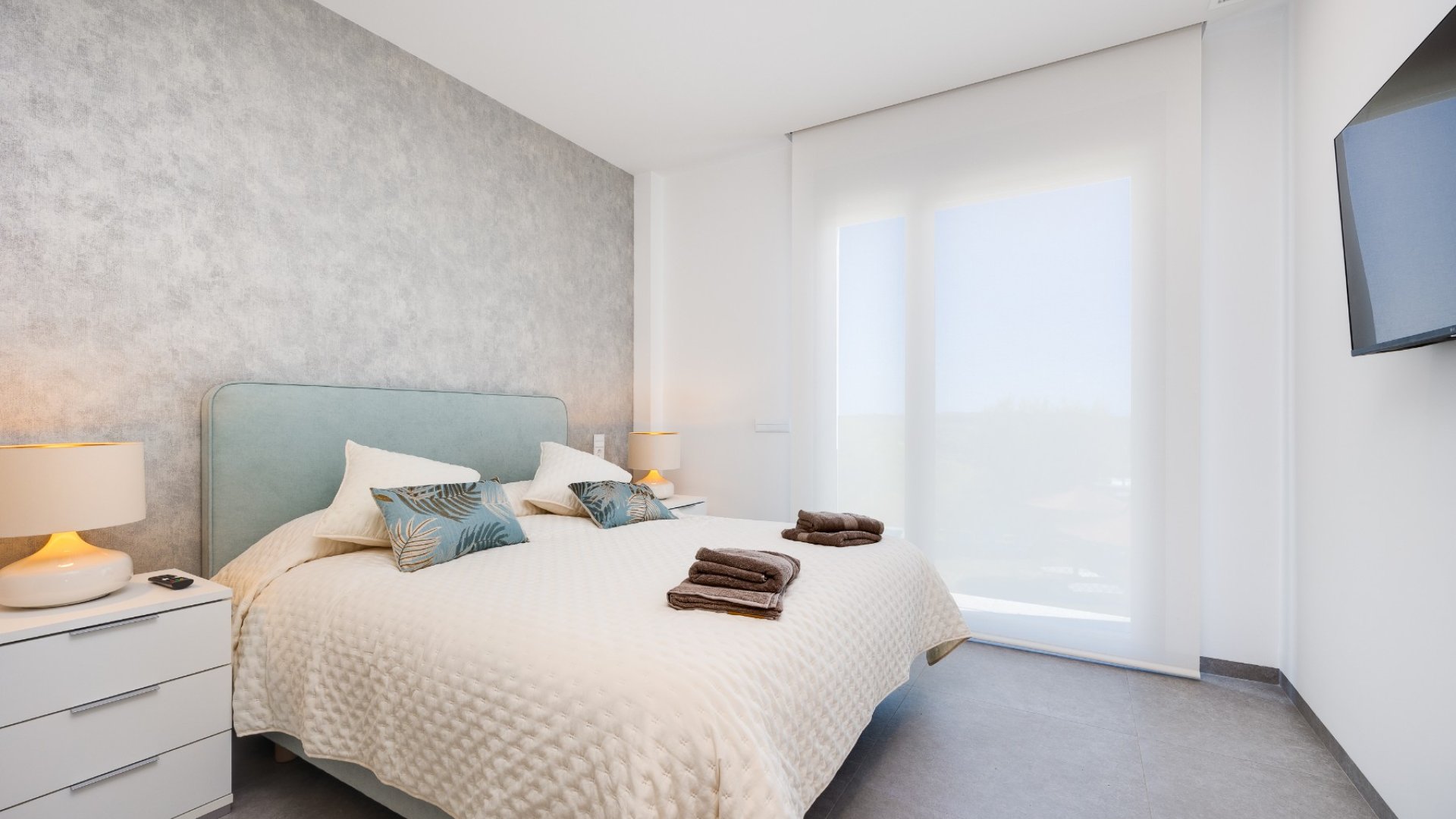 Resale - Apartments -
Las Colinas Golf Resort - Las Colinas golf