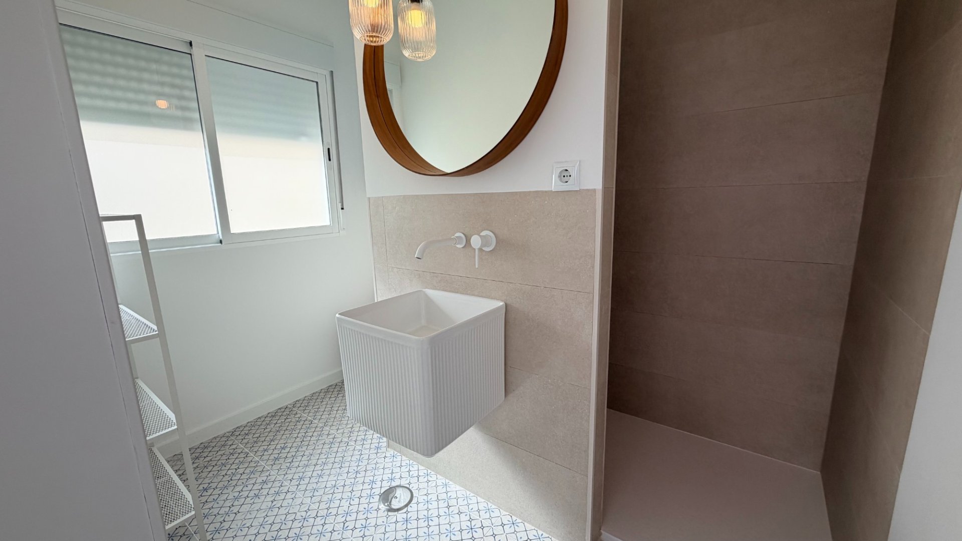 Resale - Apartments -
Lo Pagan - Lo Pagan - Town