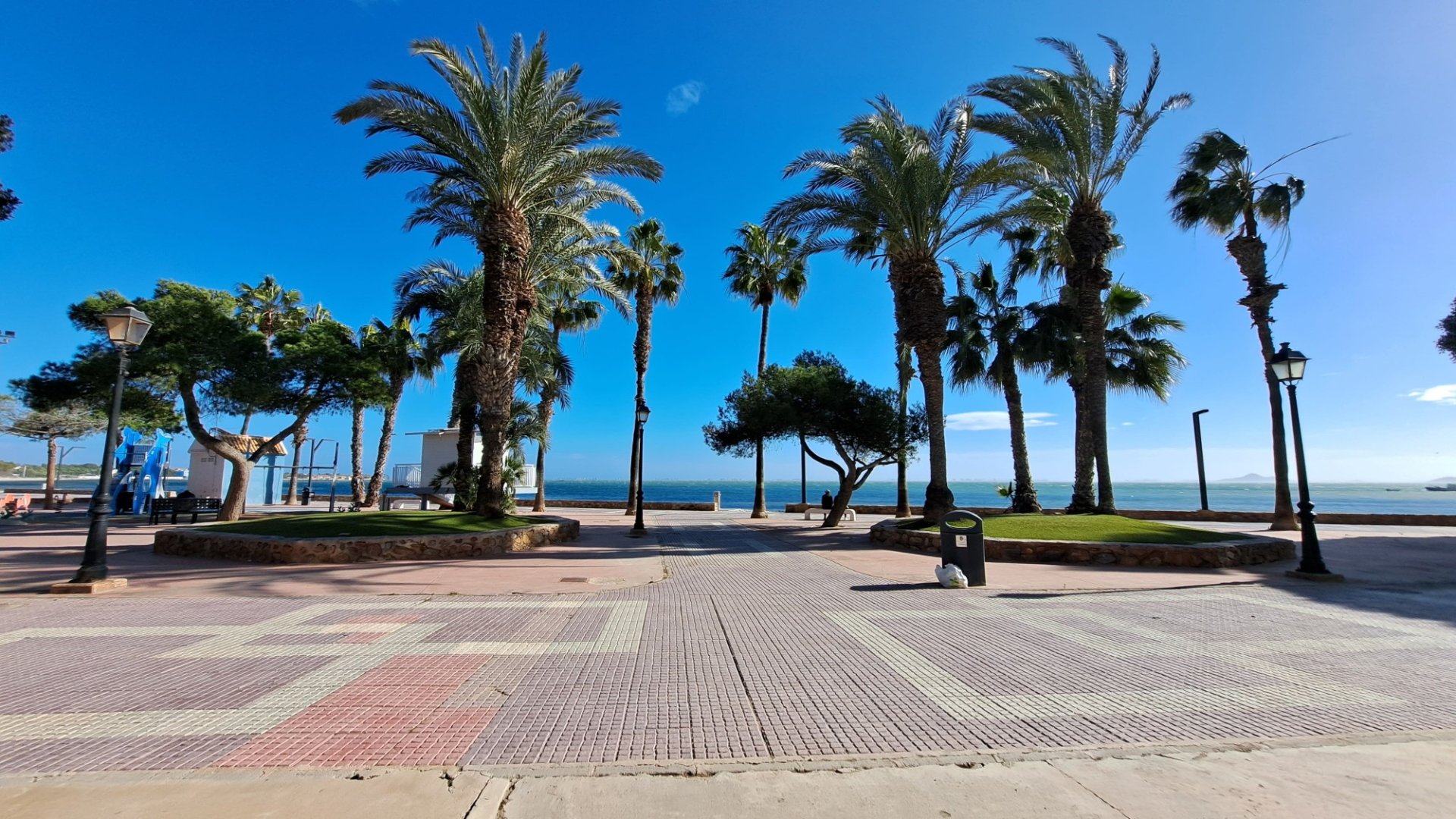 Resale - Apartments -
Los Alcazares