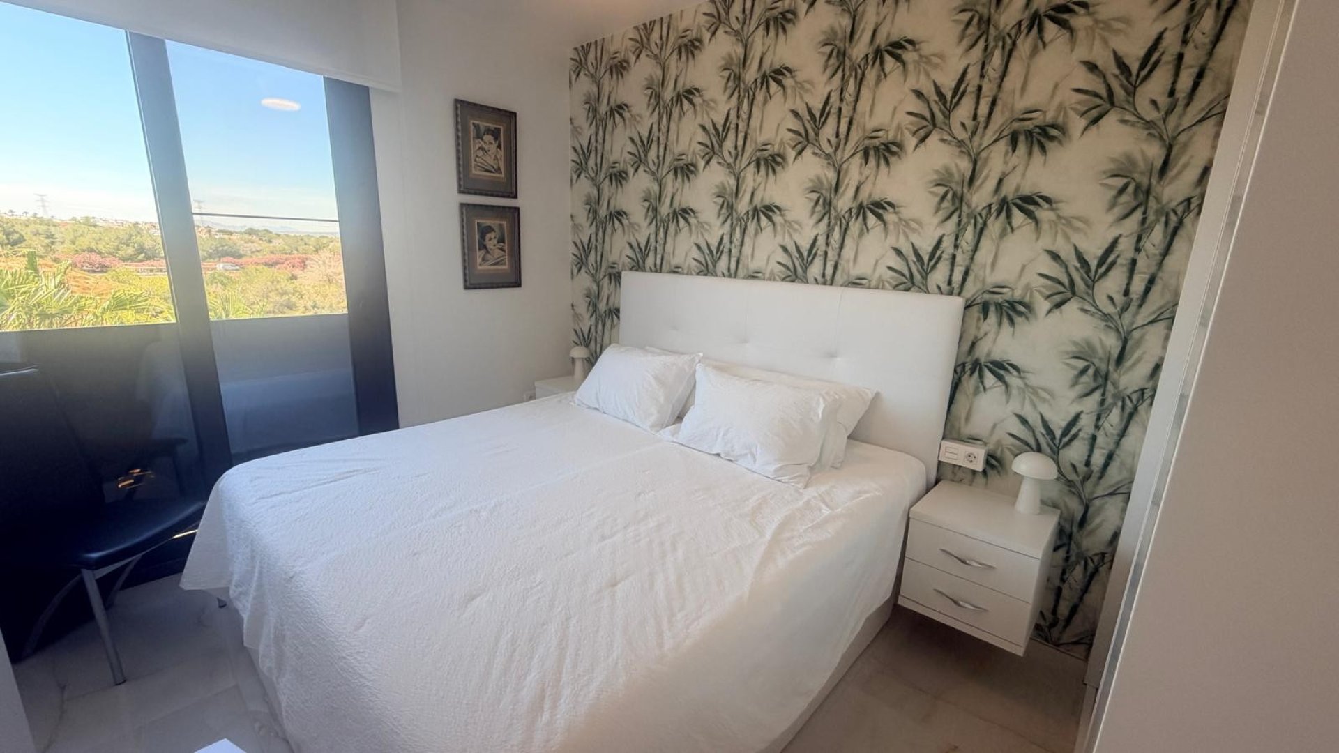 Resale - Apartments -
Los Altos - Torrevieja