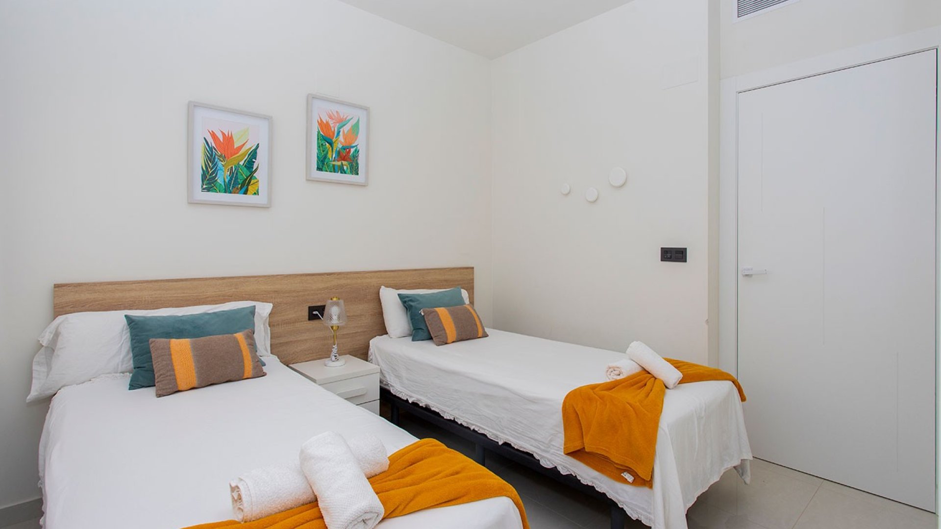 Resale - Apartments -
Los Balcones - Torrevieja