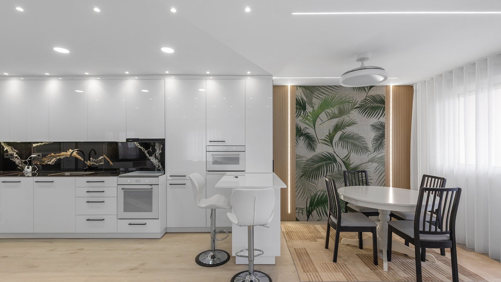 Resale - Apartments -
Los Montesinos