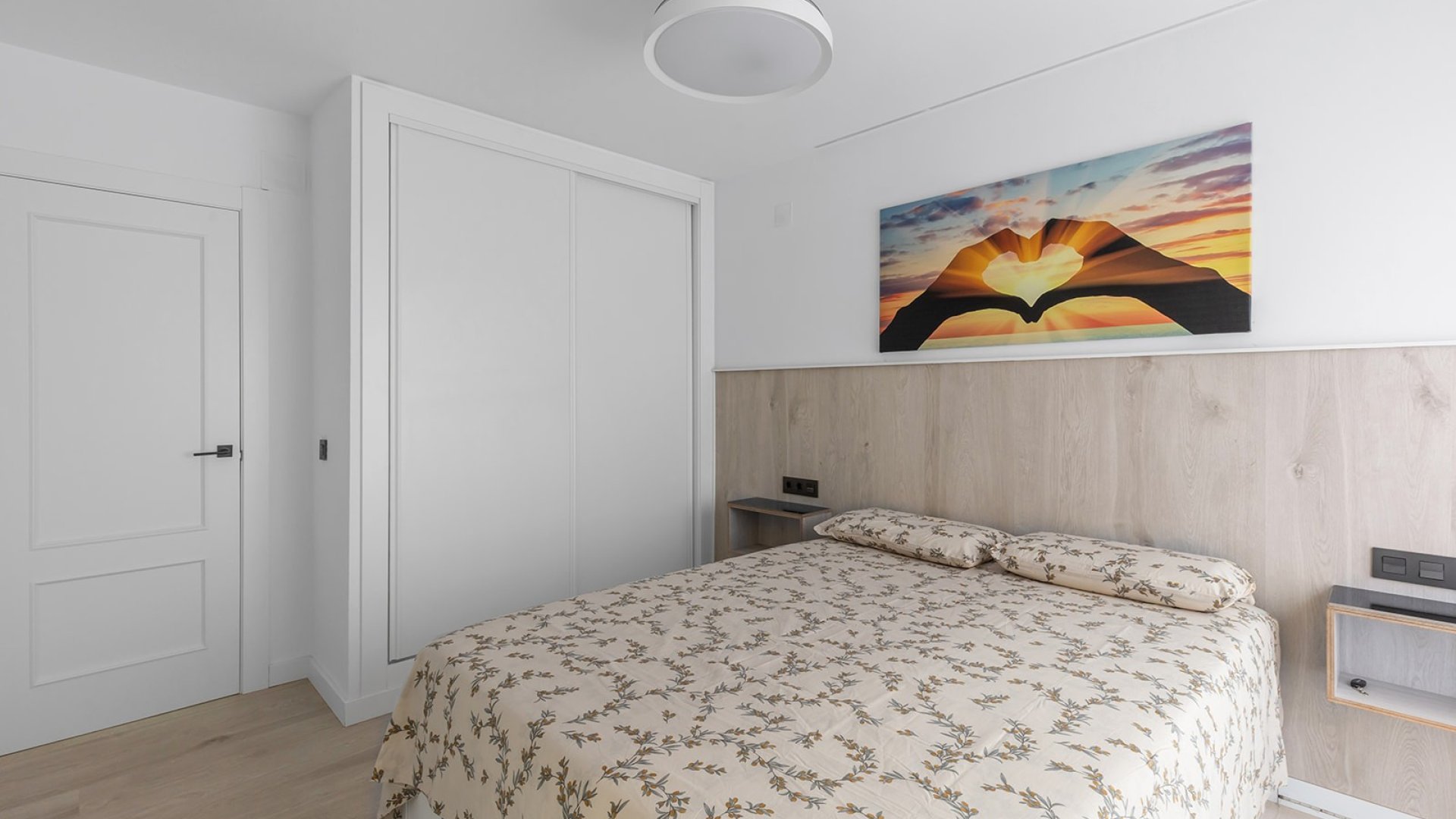 Resale - Apartments -
Los Montesinos