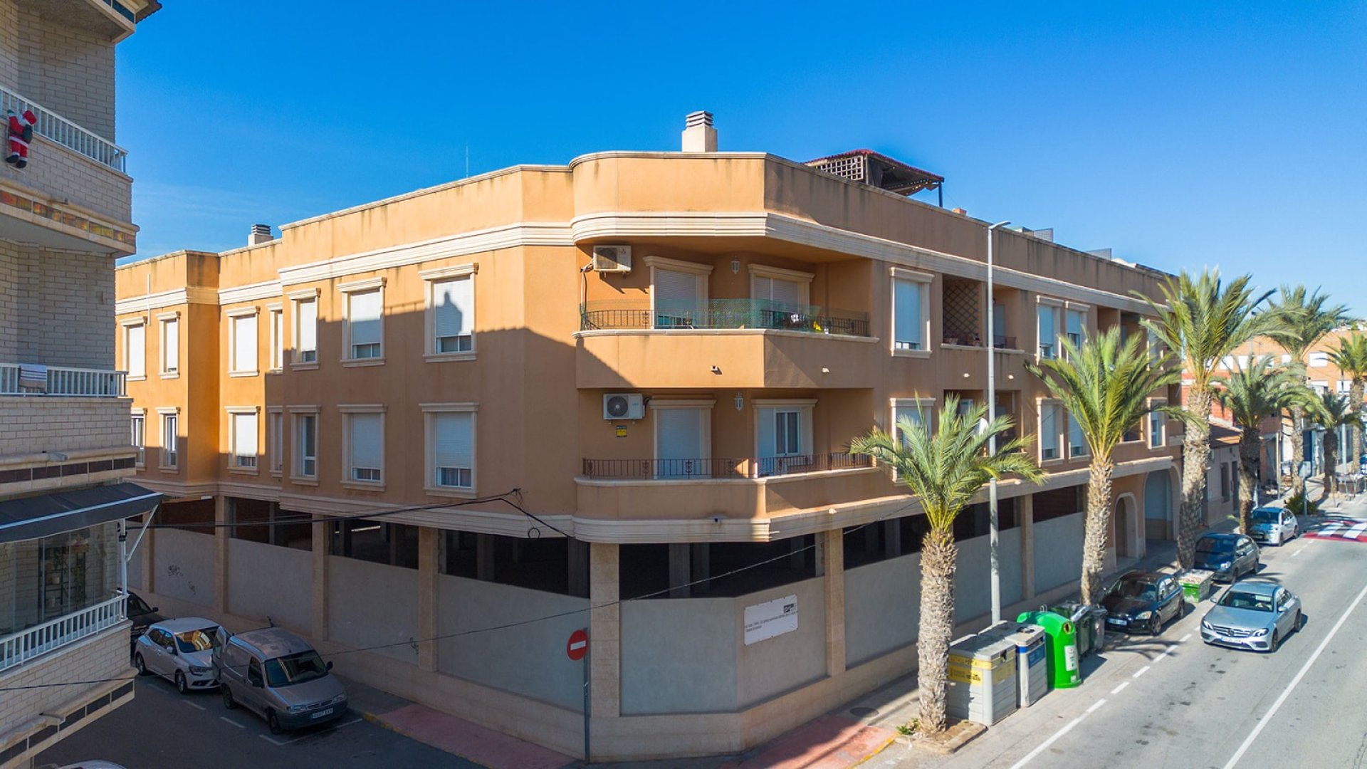 Resale - Apartments -
Los Montesinos