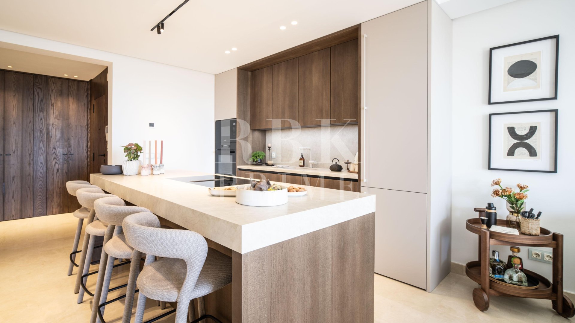 Resale - Apartments -
Malaga - Benahavís
