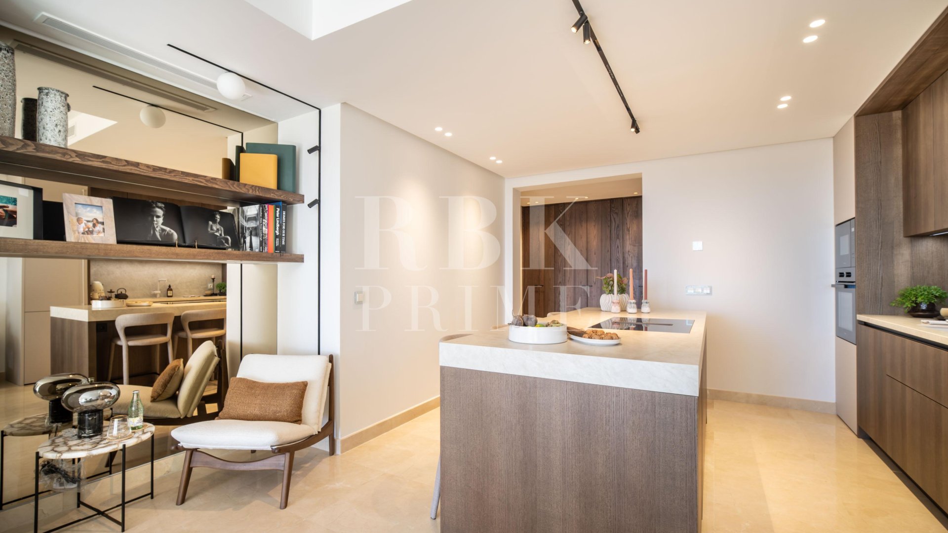 Resale - Apartments -
Malaga - Benahavís