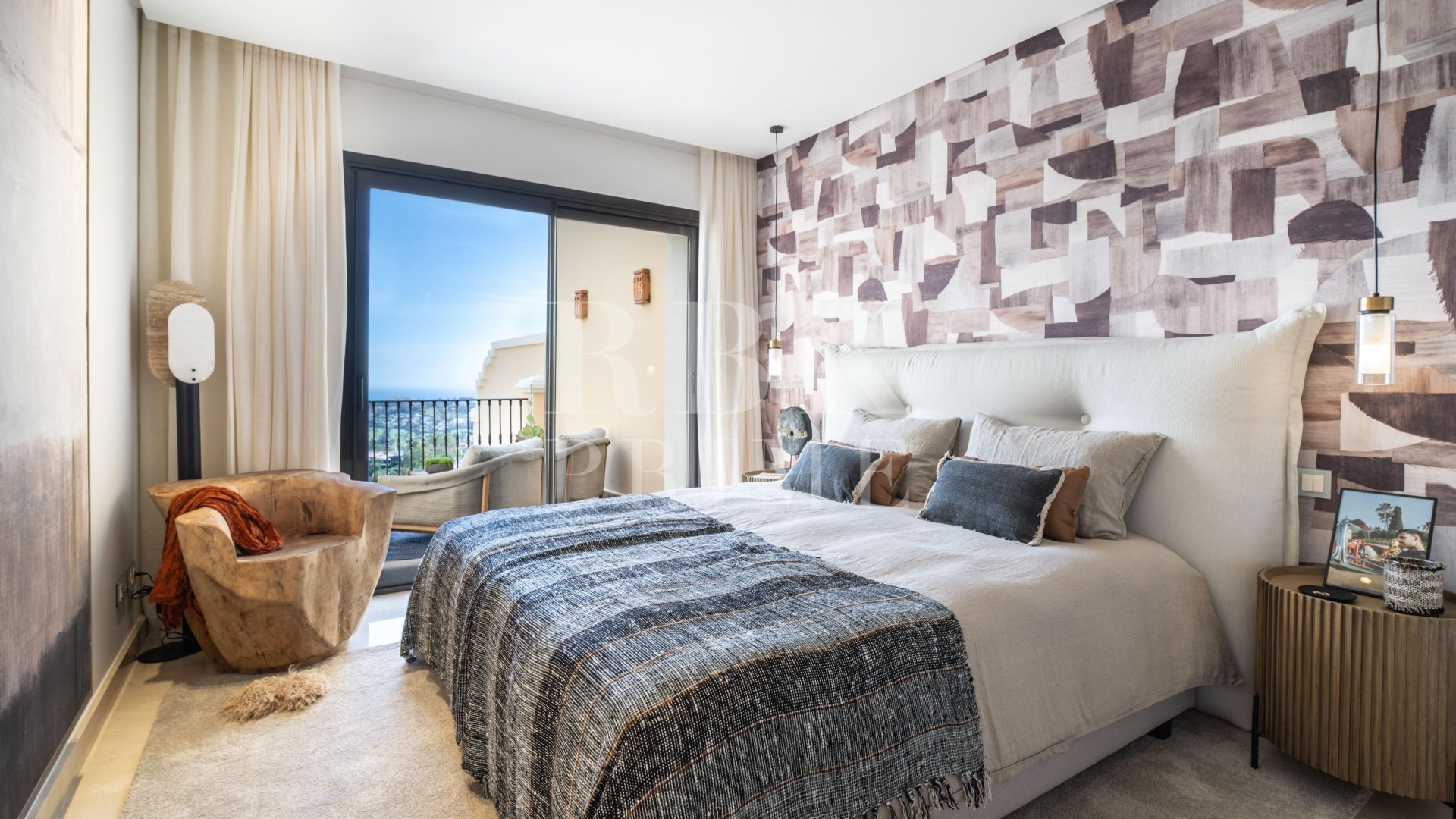 Resale - Apartments -
Malaga - Benahavís