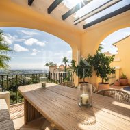 Resale - Apartments -
Malaga - Benahavís