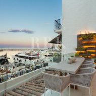 Resale - Apartments -
Malaga - Nueva Andalucía