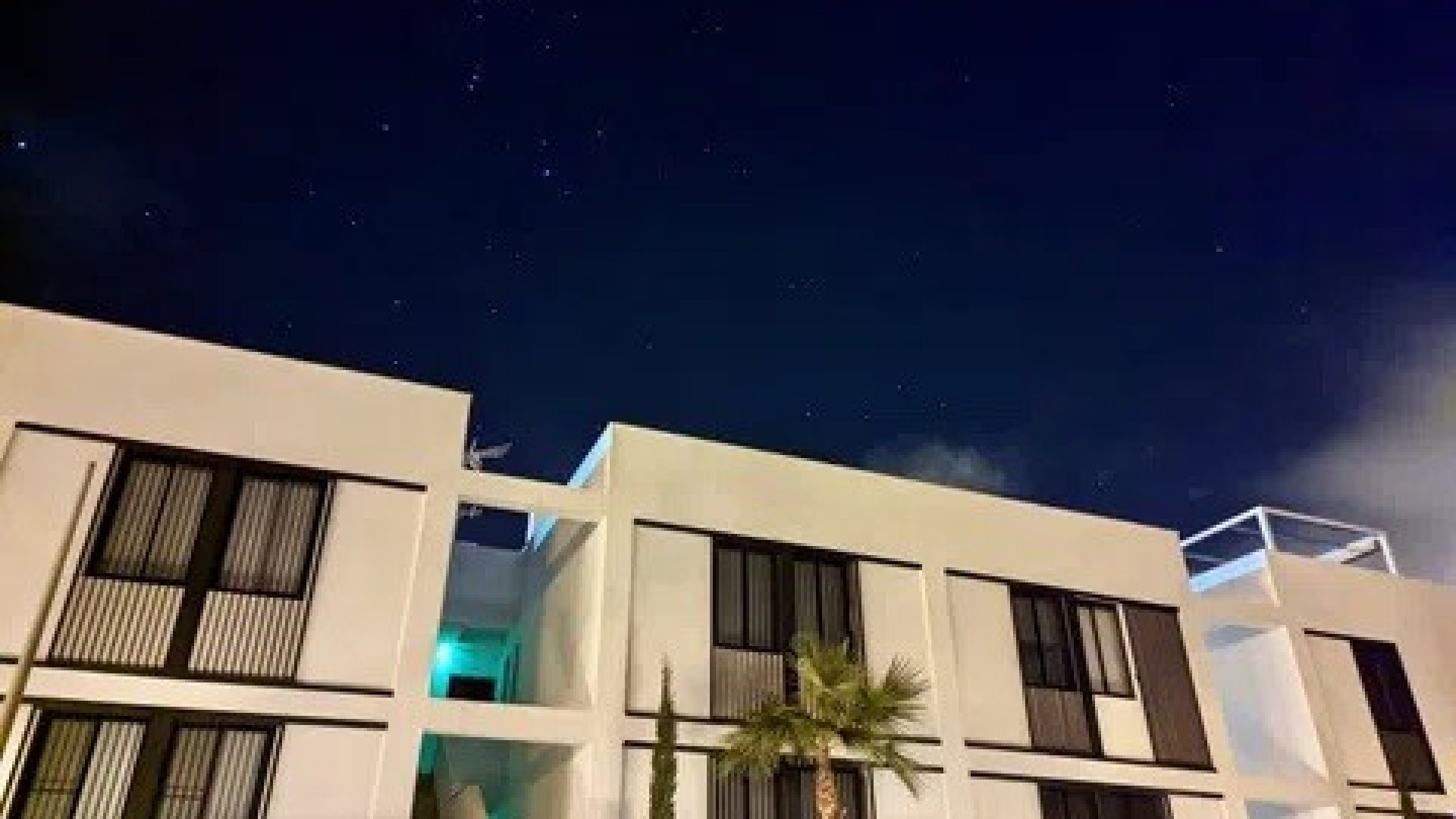 Resale - Apartments -
Mar de Cristal