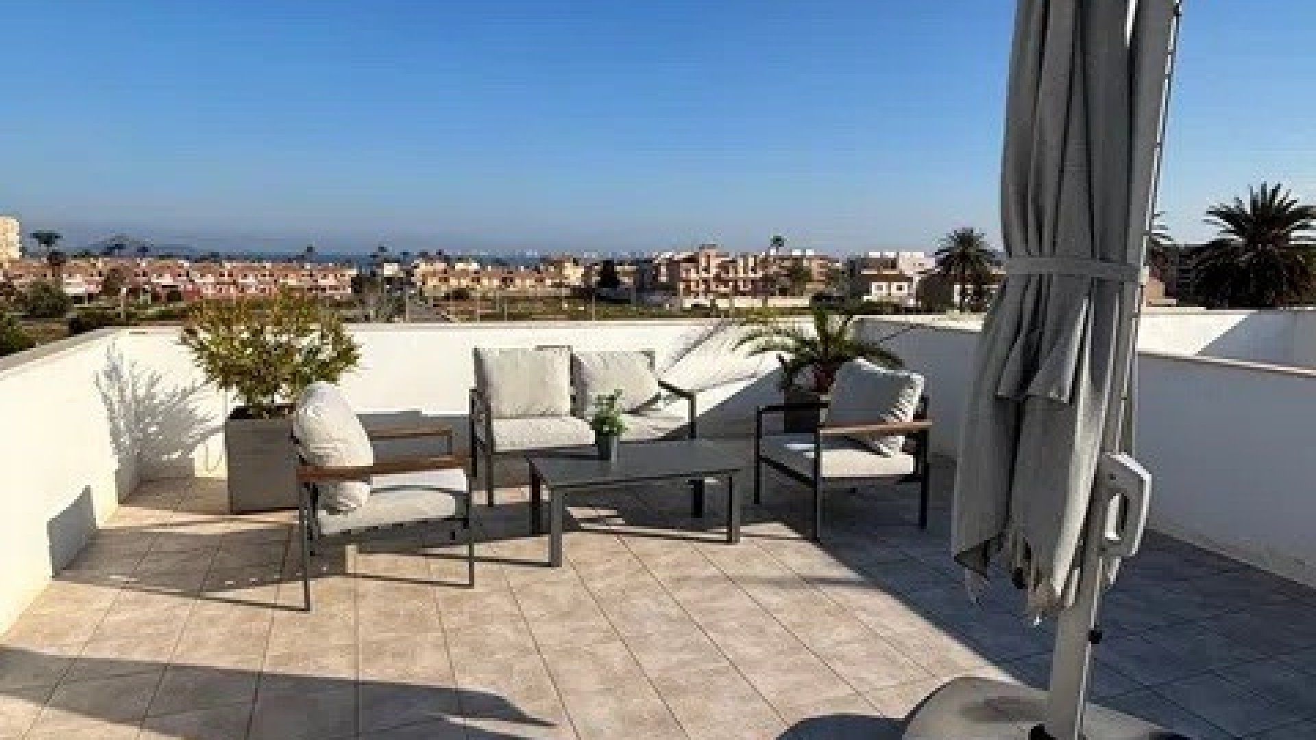 Resale - Apartments -
Mar de Cristal