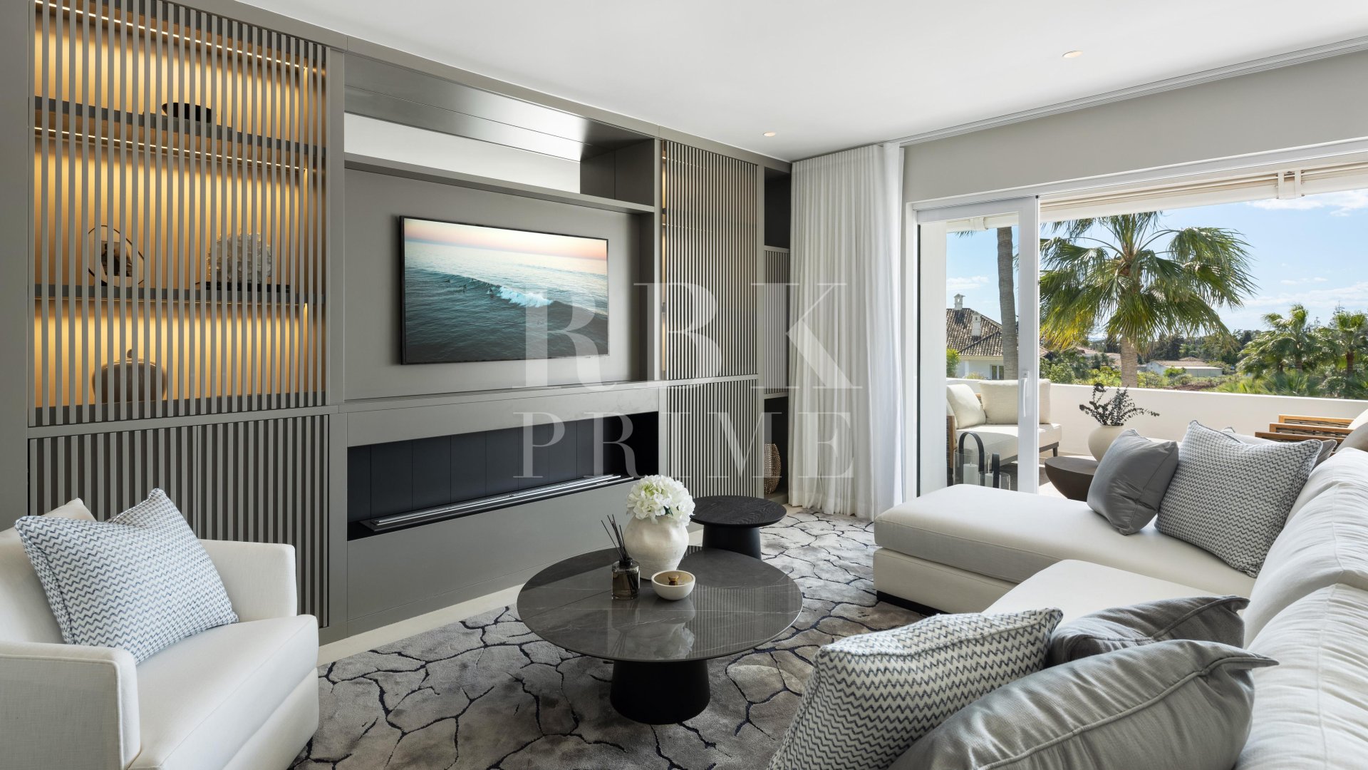 Resale - Apartments -
Marbella
