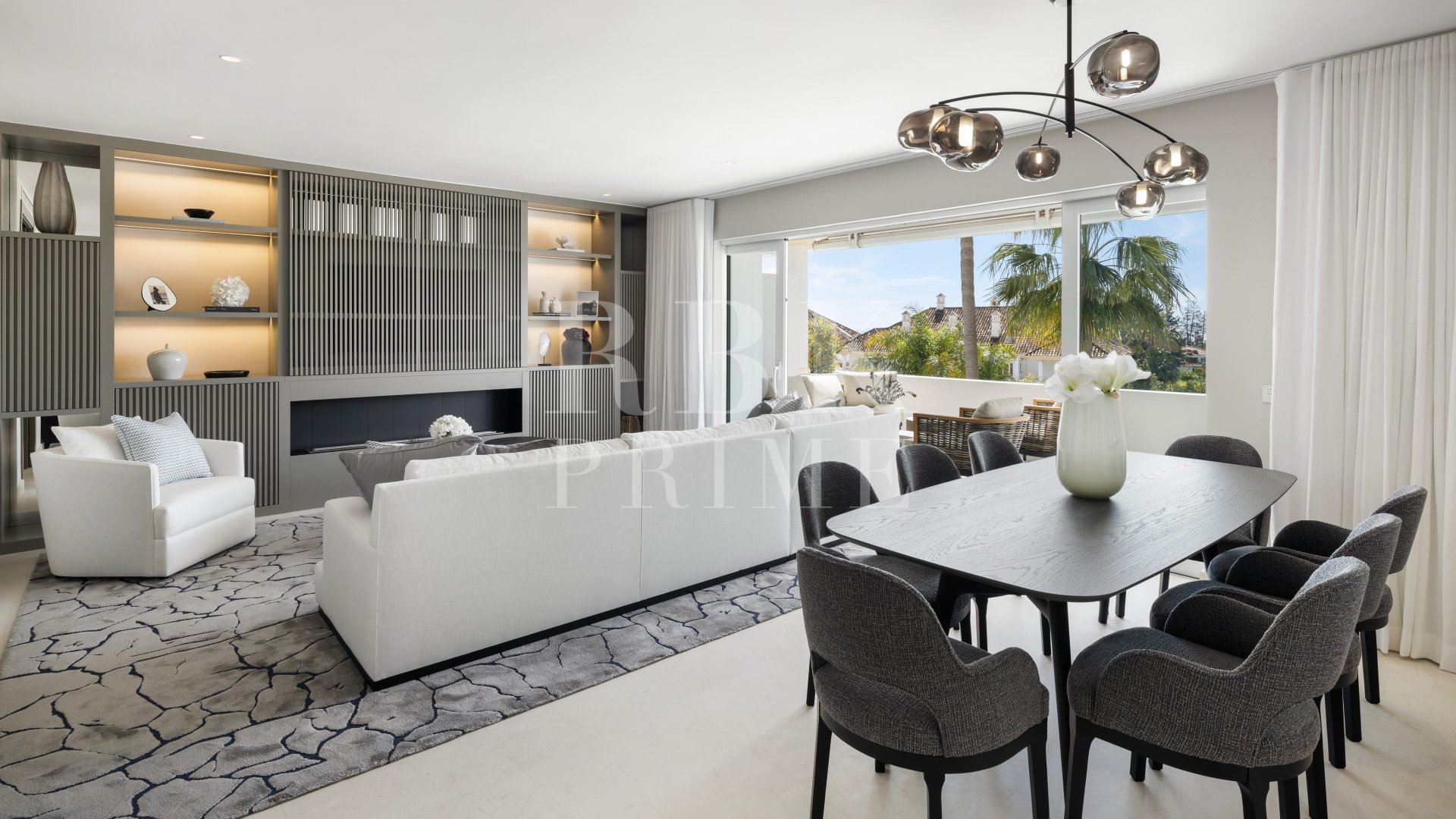 Resale - Apartments -
Marbella
