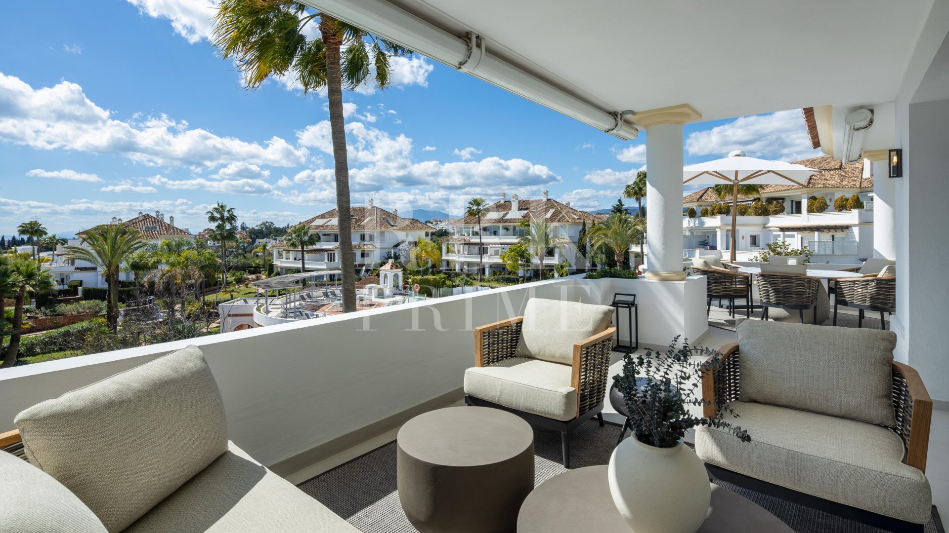 Resale - Apartments -
Marbella