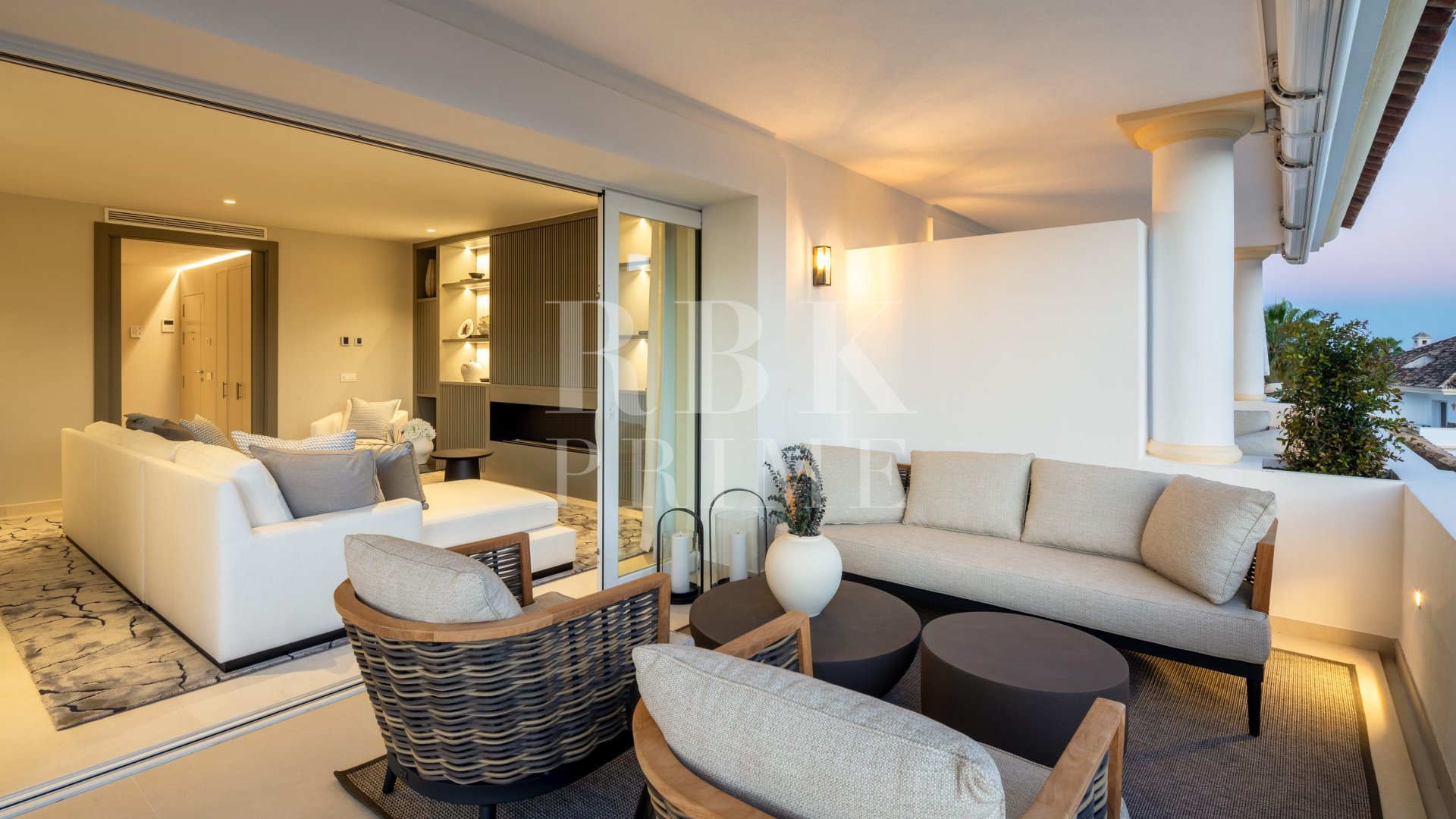 Resale - Apartments -
Marbella