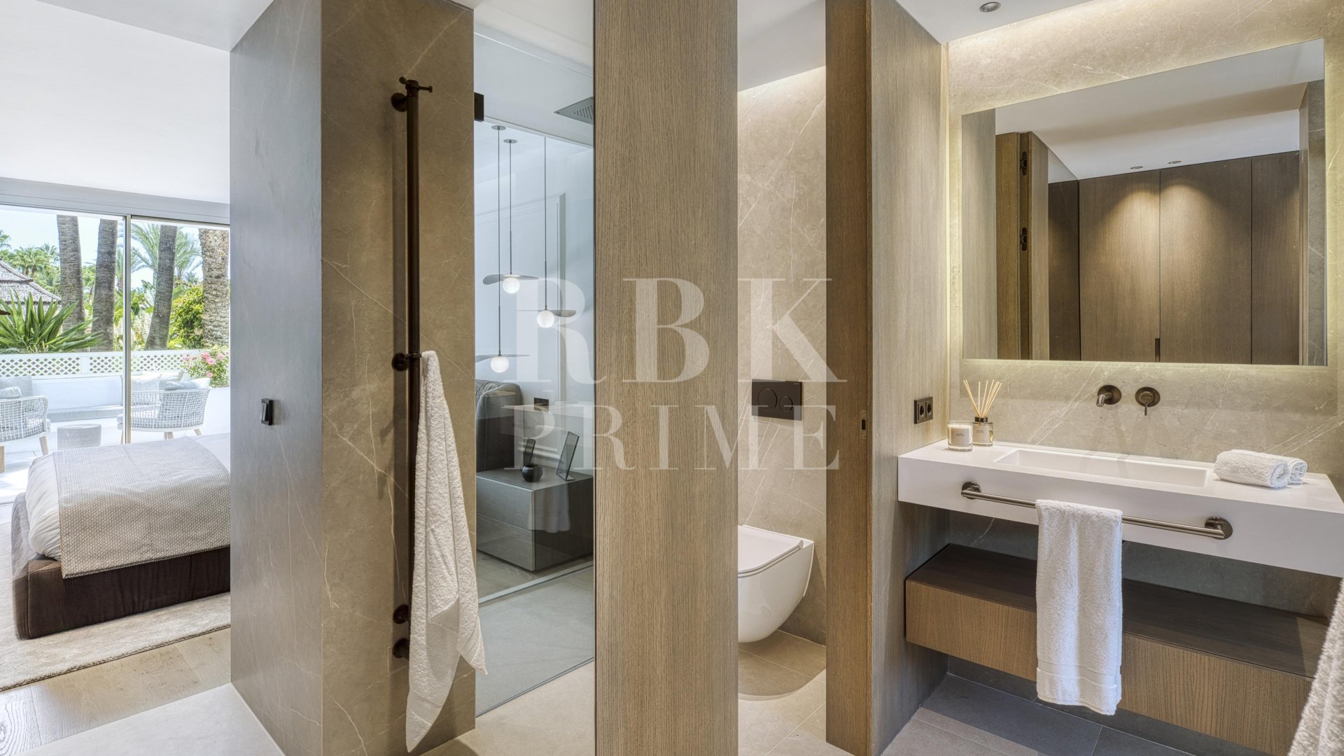 Resale - Apartments -
Marbella
