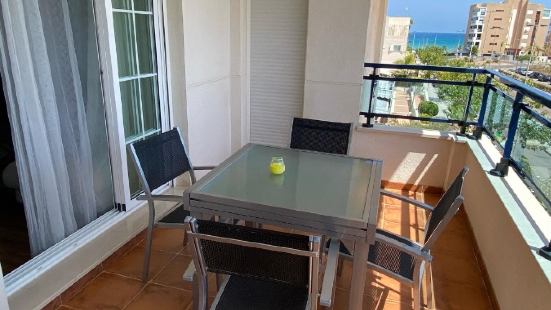 Resale - Apartments -
Mil Palmeras