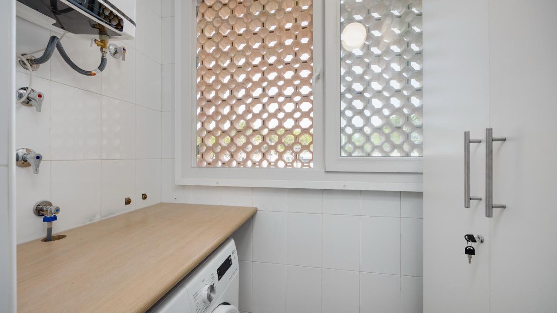 Resale - Apartments -
Orihuela Costa - Aguamarinas