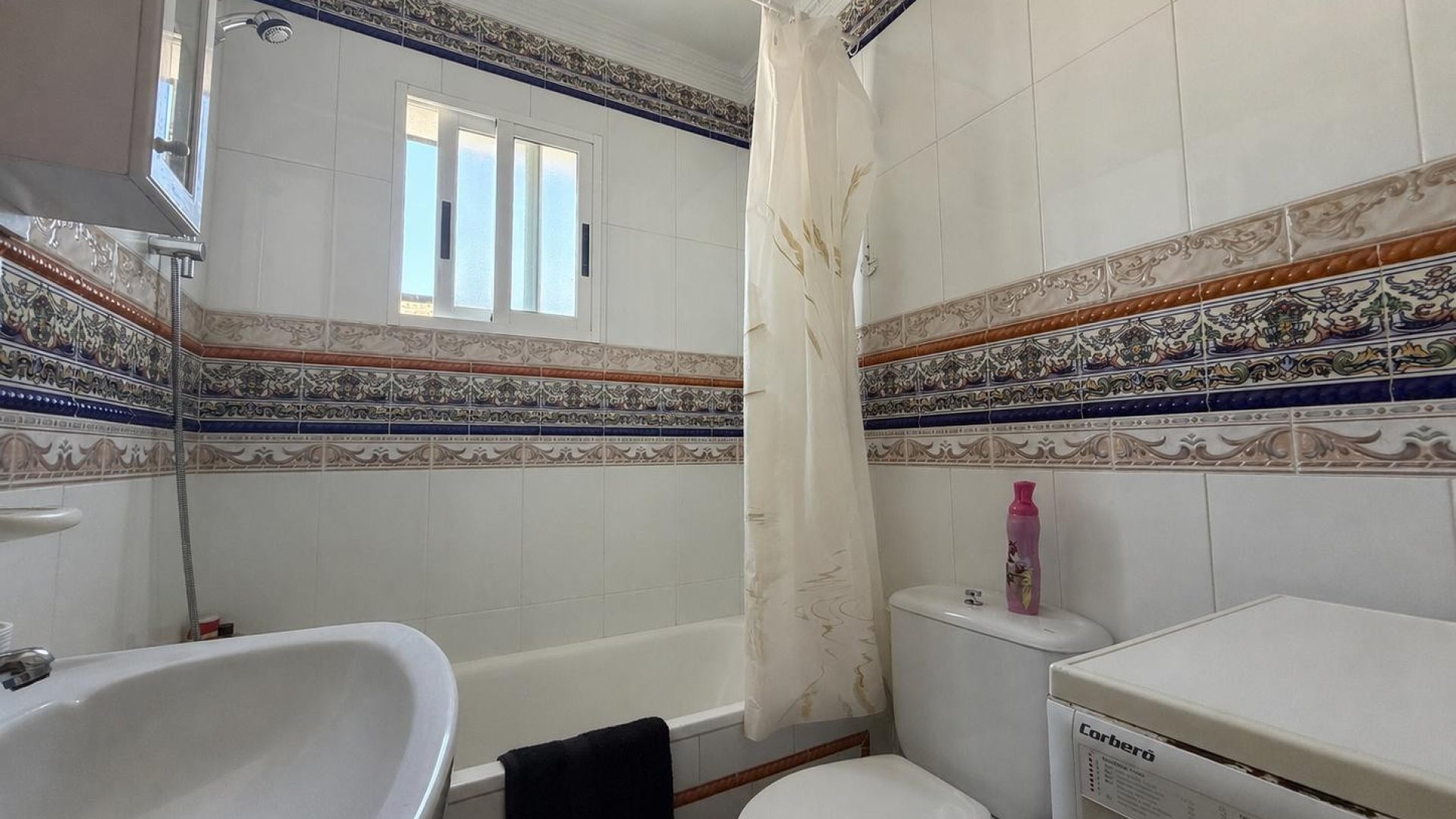 Resale - Apartments -
Orihuela Costa - Blue Lagoon