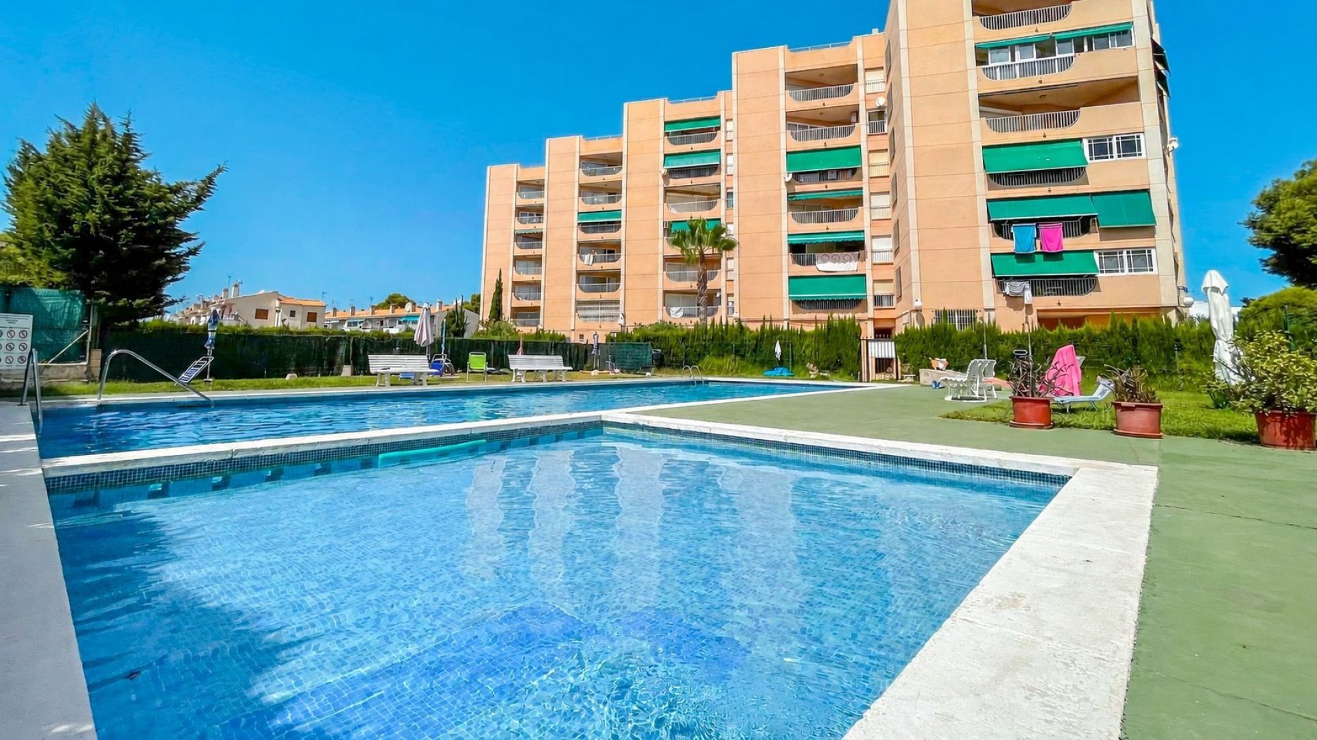 Resale - Apartments -
Orihuela Costa - Cabo Roig