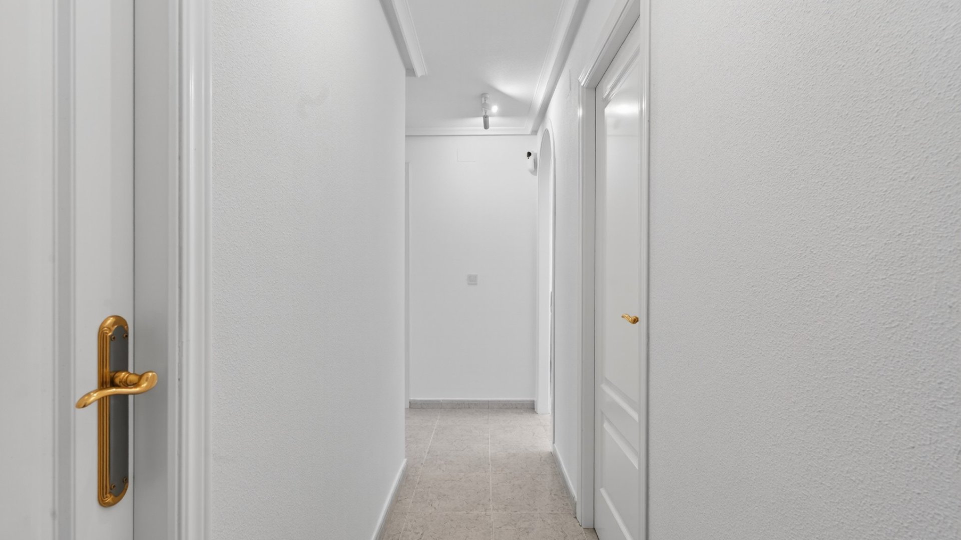 Resale - Apartments -
Orihuela Costa - Campoamor