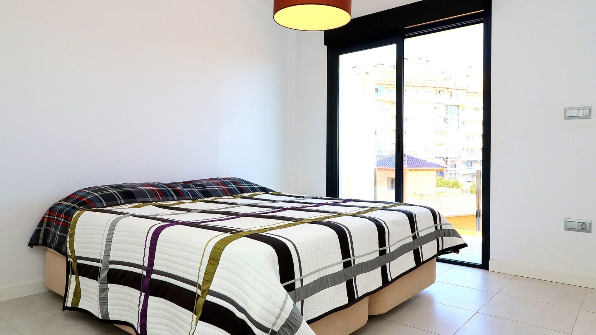 Resale - Apartments -
Orihuela Costa - Campoamor