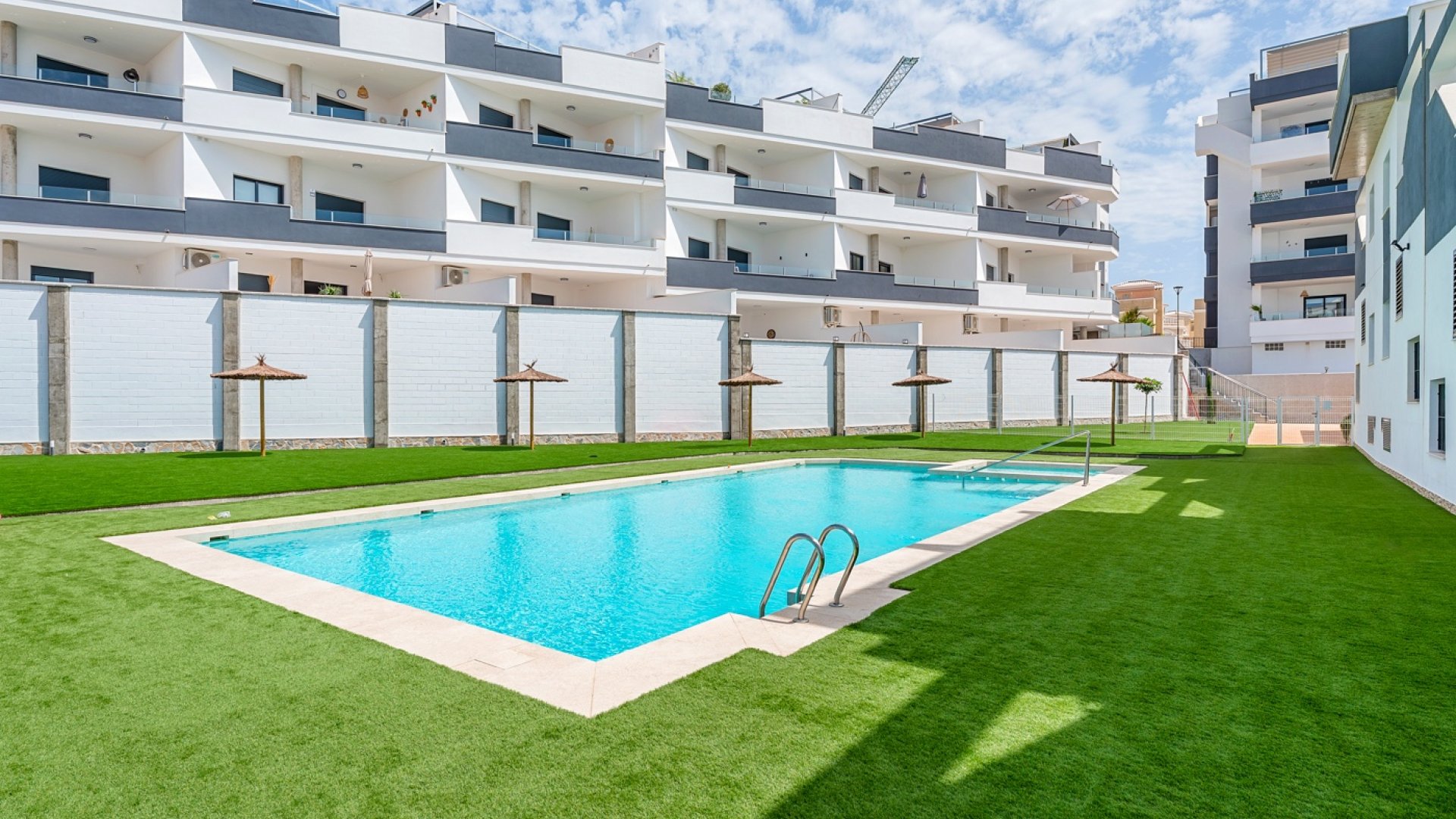 Resale - Apartments -
Orihuela Costa - Costa Blanca South