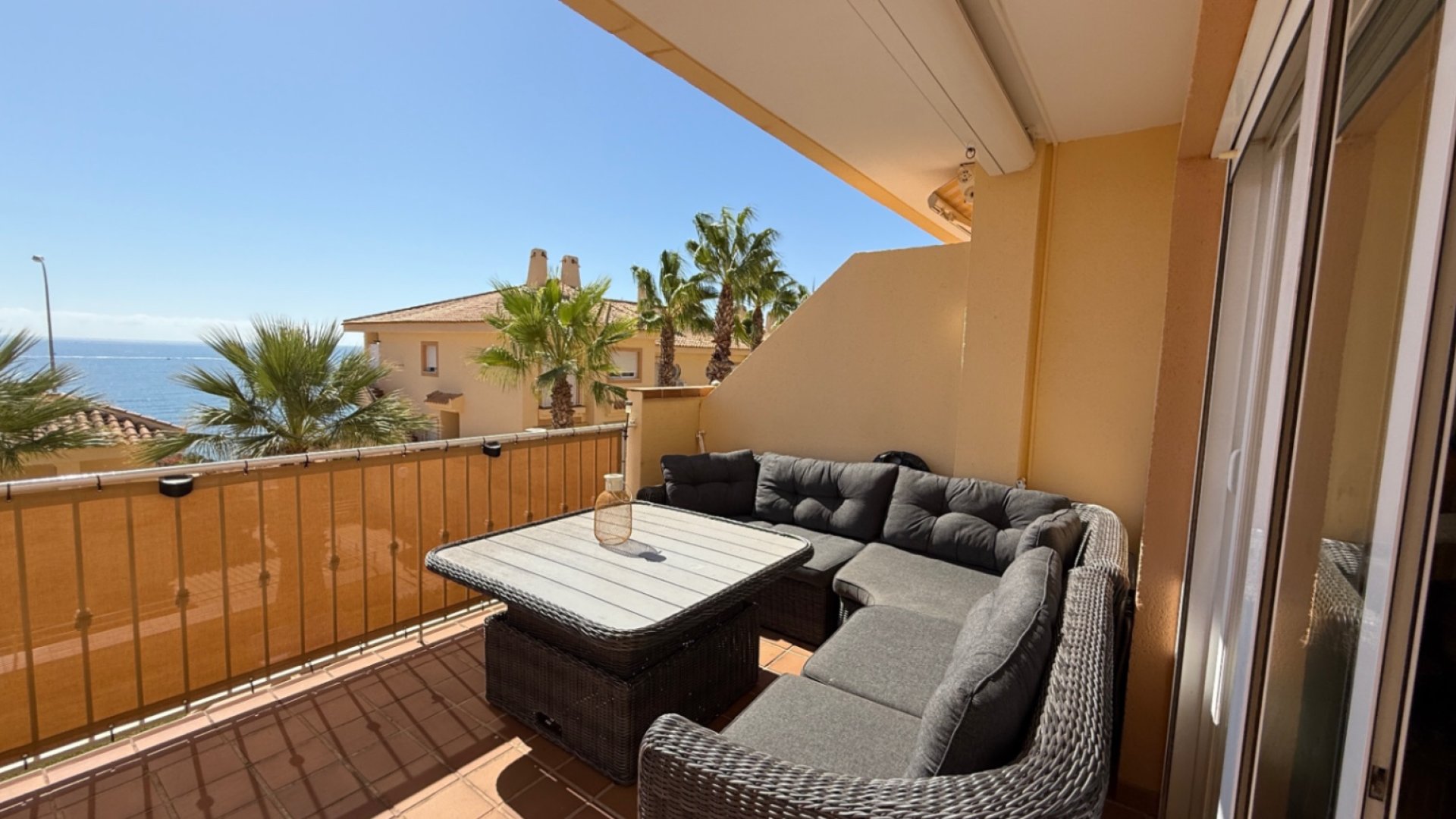 Resale - Apartments -
Orihuela Costa - Costa Blanca