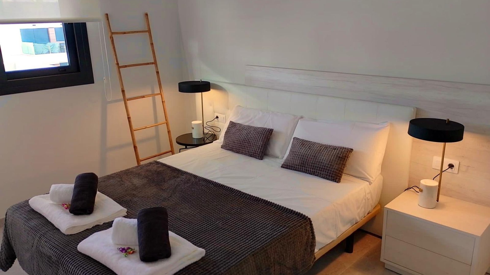 Resale - Apartments -
Orihuela Costa - Costa Blanca