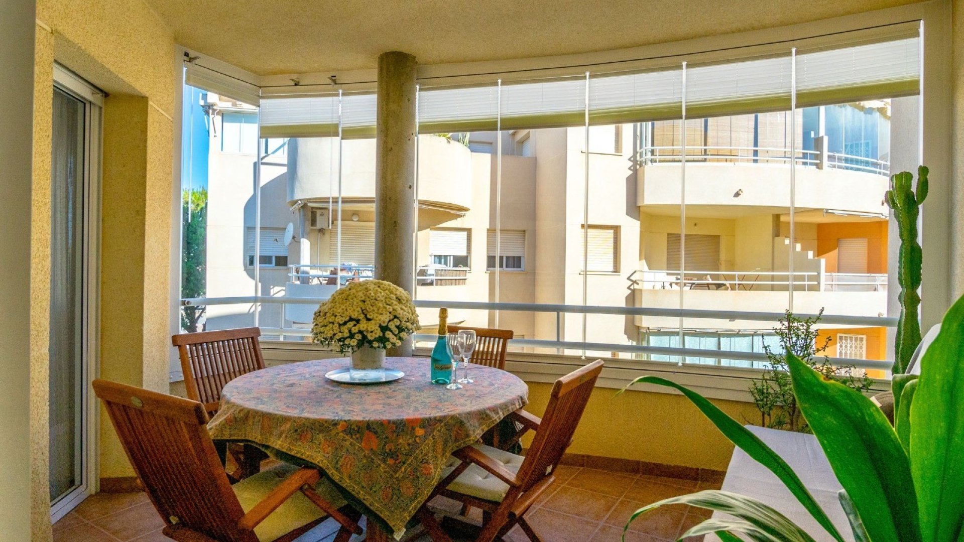 Resale - Apartments -
Orihuela Costa - Dehesa de campoamor
