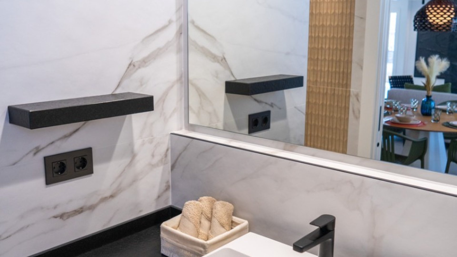 Resale - Apartments -
Orihuela Costa - La Zenia